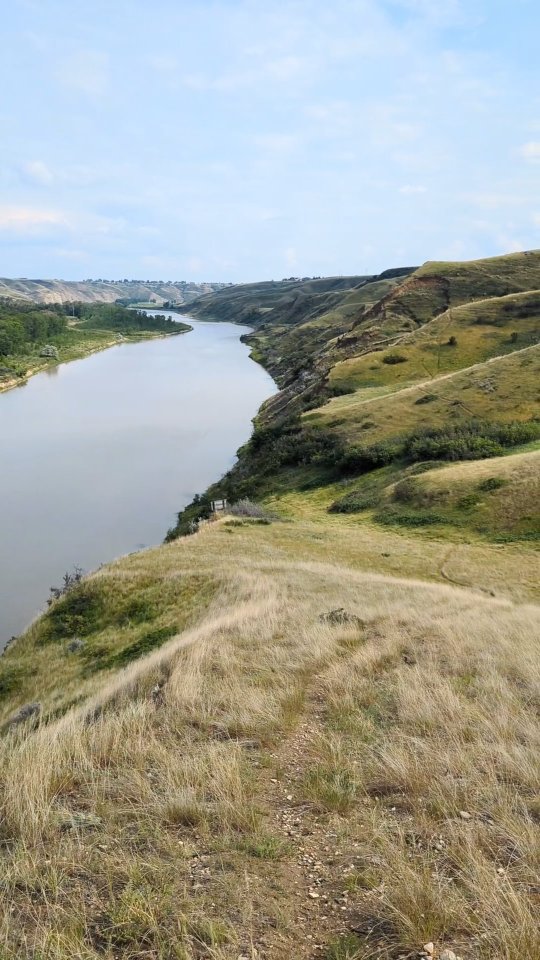 Enjoying some time on the hills by the University of Lethbridge while filming a time-lapse."😊📸