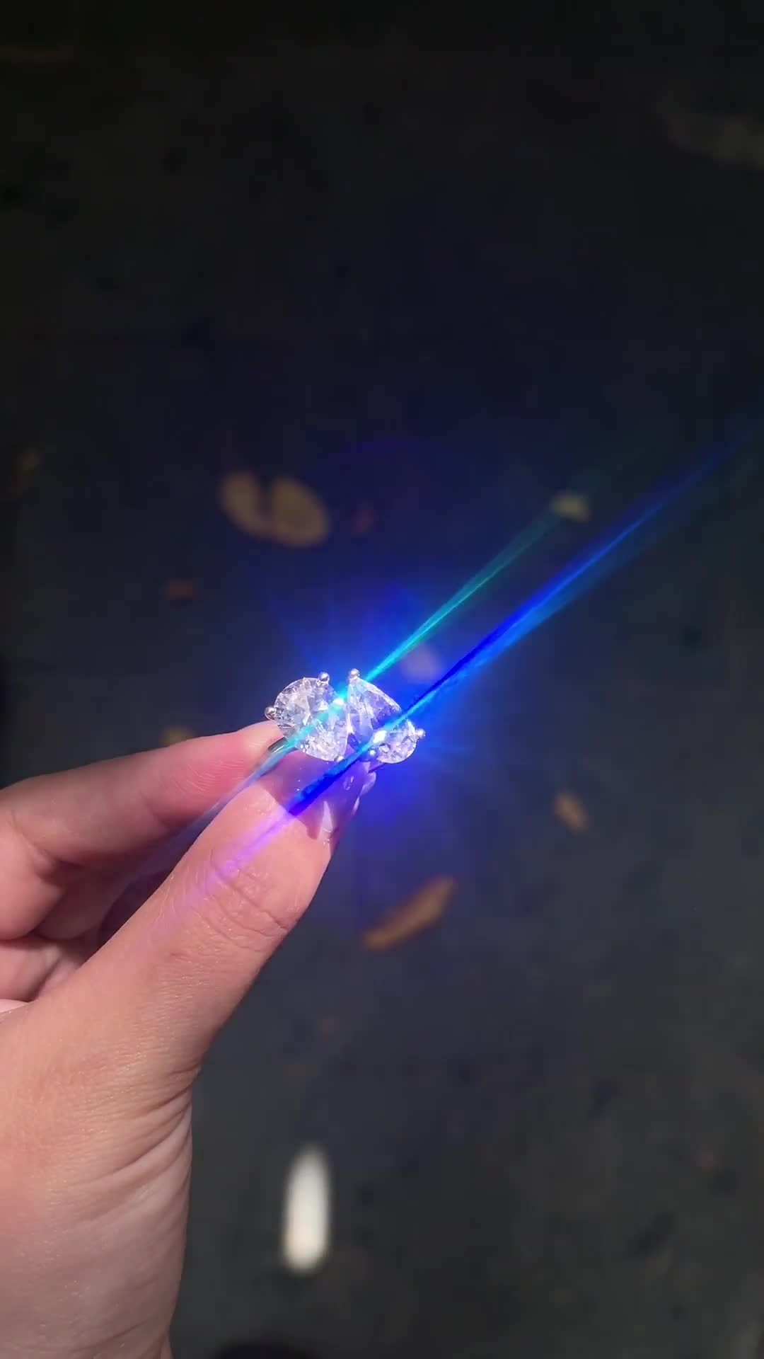 We think you might need a new ring to travel this summer ✨☀️🍹