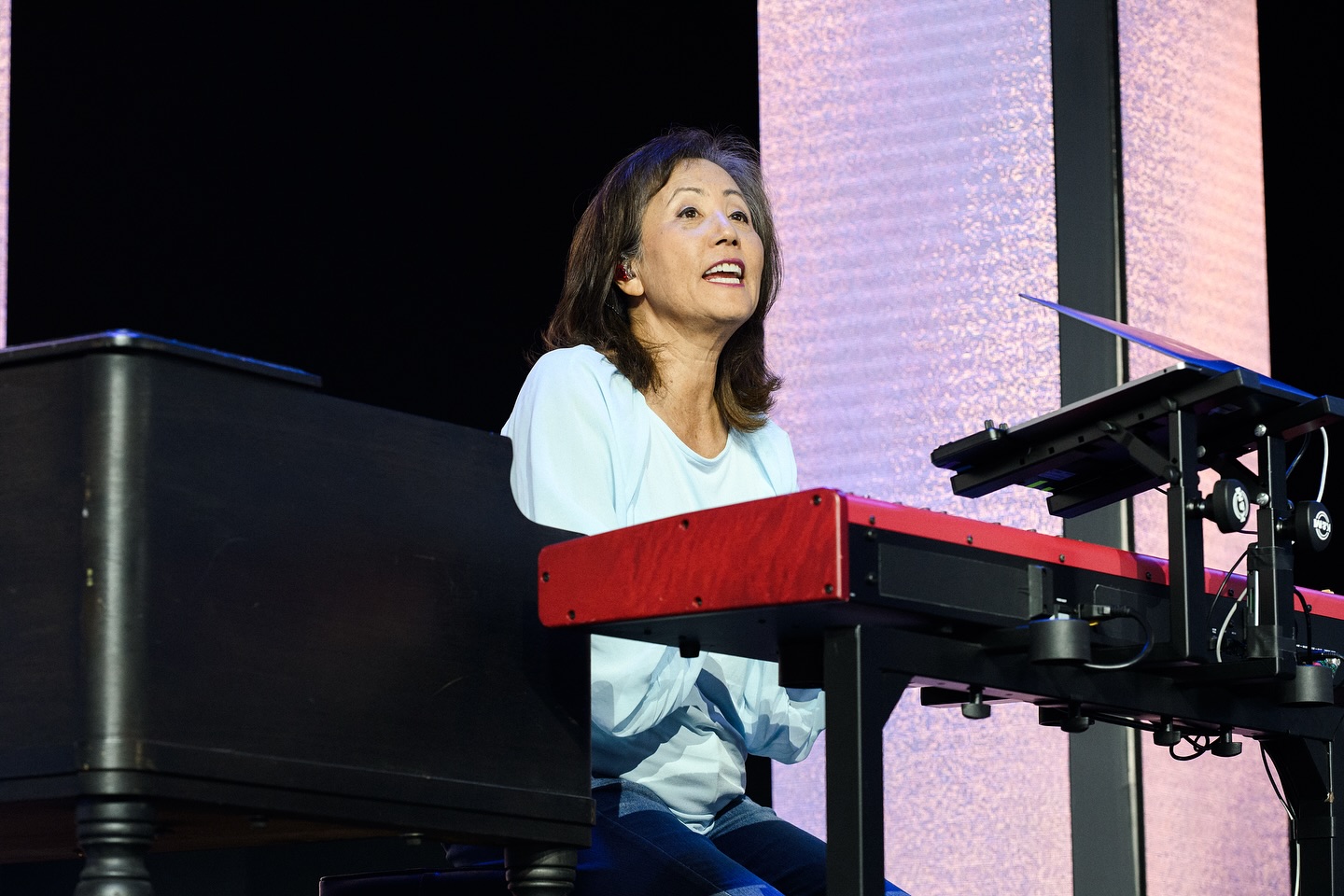 I love serving on the team at Saddleback Church! Great shots by @saddlebackpics over the weekend. 📸
@saddlebackchurch
@saddlebacklf
@saddlebackworship