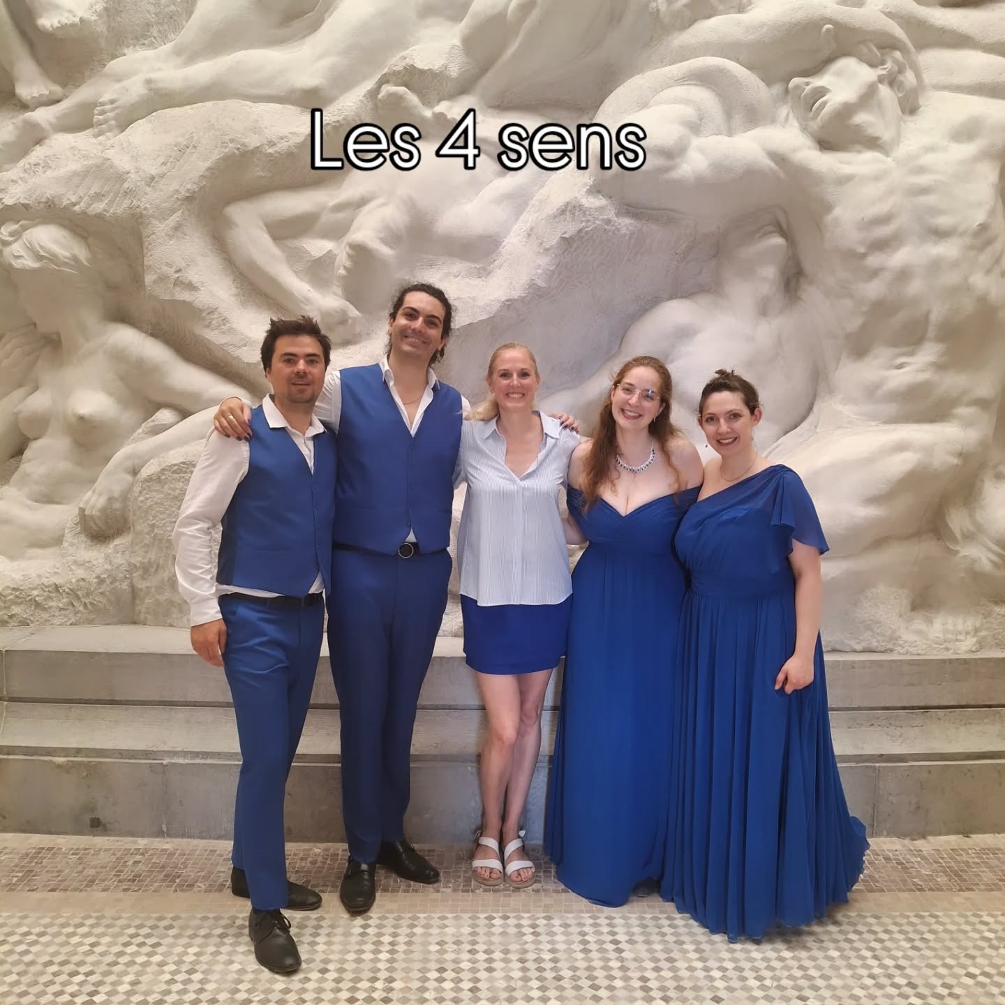 Une belle semaine dans ma carrière de professeure qu'a été celle-ci. Des beaux récitals de fin de cycles. Bon vent à @hanna.albender et @naomiwang_mezzo qui ont 🔥🔥🔥.
Pour finir par le 1 er concert des @les_4_sens au pavillon des passions humaines ( j'aime le symbole). À nouveau 4 élèves qui trouvent leur voix/e et prennent leur envol. Longue vie à ce magnifique nouvel ensemble. Courrez les voir lors des festivals de Wallonie! Ils chantent tout l'été!