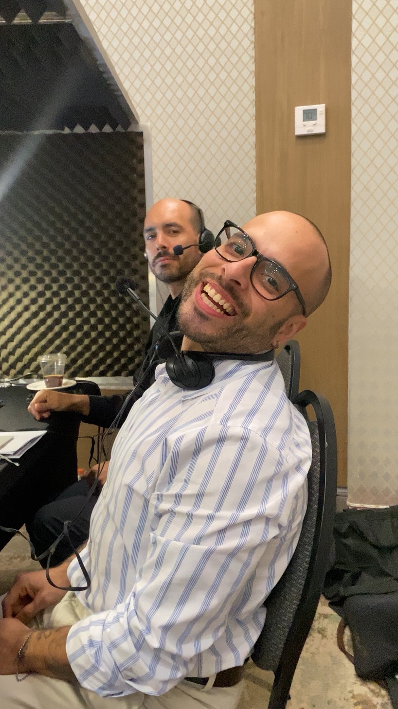 Eventos como este nos recuerdan que la interpretación es, sobre todo, colaboración 🫱🏻🫲🏼. Gracias a nuestro colega, Héctor Sánchez (@noirsoundscape), por la invitación y la confianza para interpretar a su lado durante 2 días este foro binacional de trasporte marítimo y puertos sustentables en las 3 californias. 🌎🎧💬
📩 Contáctanos para más información o cotizaciones.
🇲🇽🇺🇸🇫🇷🤟🏾
* 📧 info@pragmatraducciones.com
* 🌐 www.pragmatraducciones.com
* 📱 MEX (646) 119 5458 y USA (805) 428-0689
#ensenada #interpretingservices #interpreting #Apostille #Englistranslation #Spanishtranslation #Professionaltranslation #TranslationServices #Negociosmexico #Ensenadabajacalifornia #EnsenadaMexico #perito #translator #translating #Certifiedtranslation #Traduccionescertificadas #peritotraductor #peritointerprete #traduccionesoficiales #PragmaTraducciones #workingwithpragma #learningwithpragma