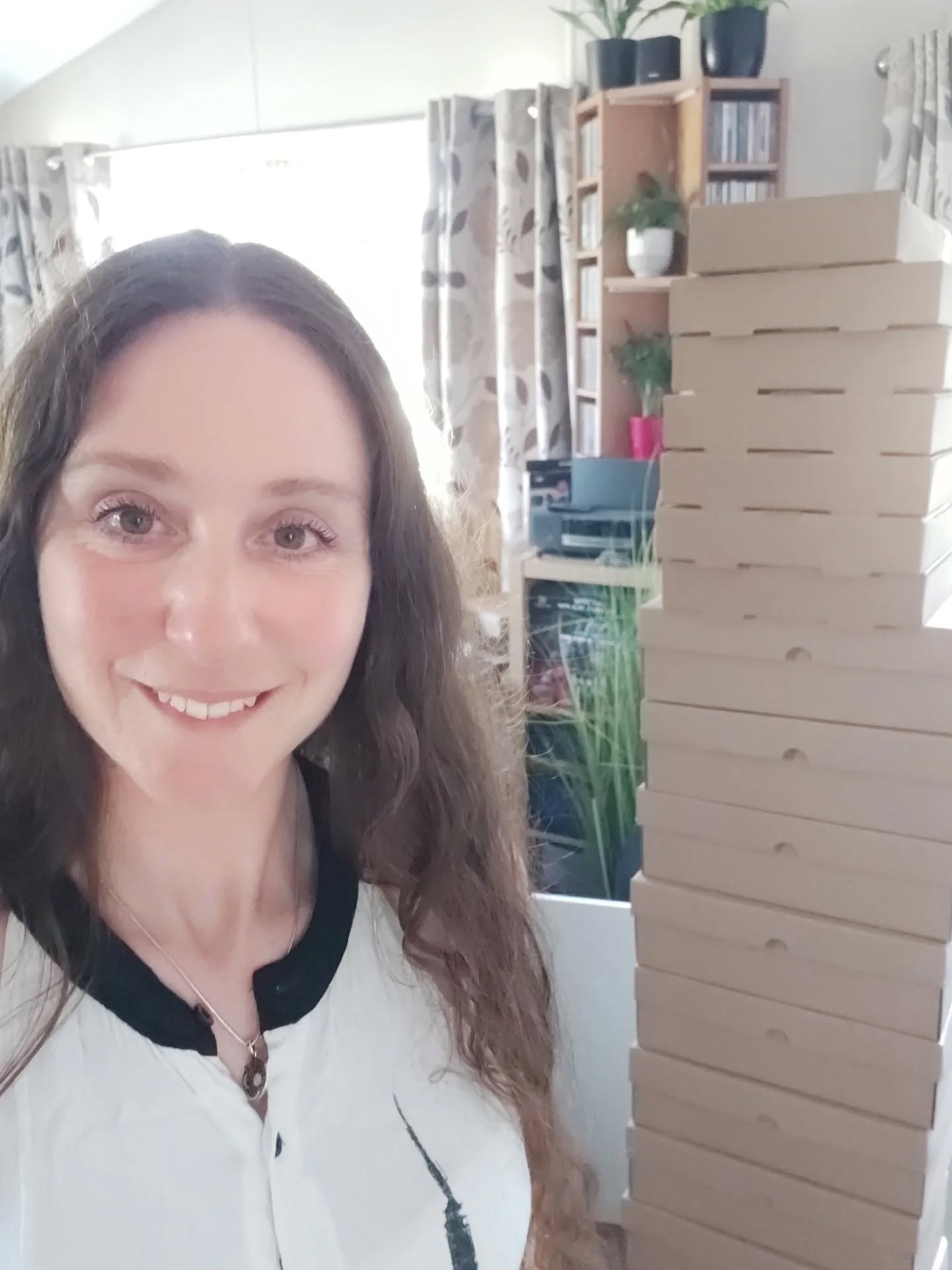 Delighted to have fulfilled all of our outstanding pledges for Pete's Plaice. It is so incredible that the piles of orders were taller than me ☺
Thank you so much everyone for your support.
Right on to the next one... what shall we release next?
#ludusvulpes #kickstarter #backerkit #Pocketopia #petesplaice #kathryncreatesstuff #kathryndaviesart