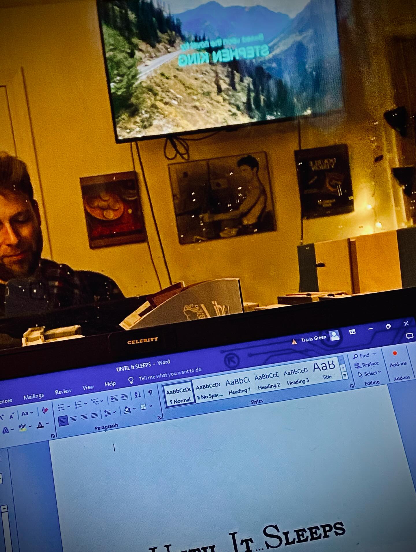 🎼 Always seeking, find yer soulmates on the other side 🎶
.
.
.
.
.
.
.
.
.
😛