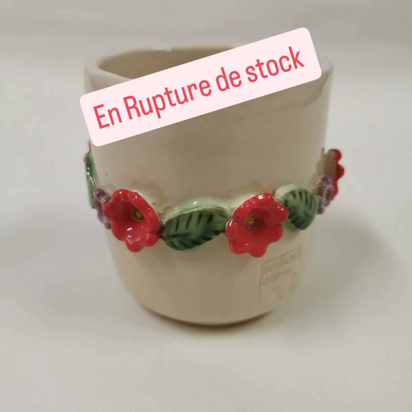 Nous sommes le 21 juin, il est 16h et j'ai vendu tous les gobelets 😳 merci beaucoup pour l'intérêt que vous portez à notre savoir-faire.
Visiblement ce projet a plu merci beaucoup 🙏
#soufflenheim #alsace #poterie #poterieartisanale