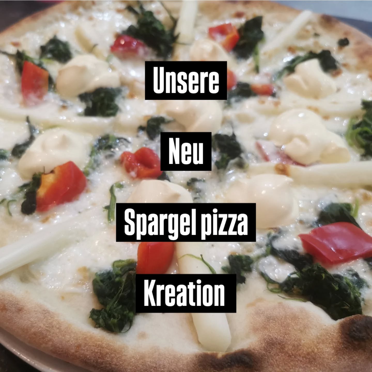 Unsere neu pizza Kreation, bestellbar telefonisch und online, bitte zum Bestellen das Monats wählen und bei Bemerkung die neu danu schreiben. 10.90€