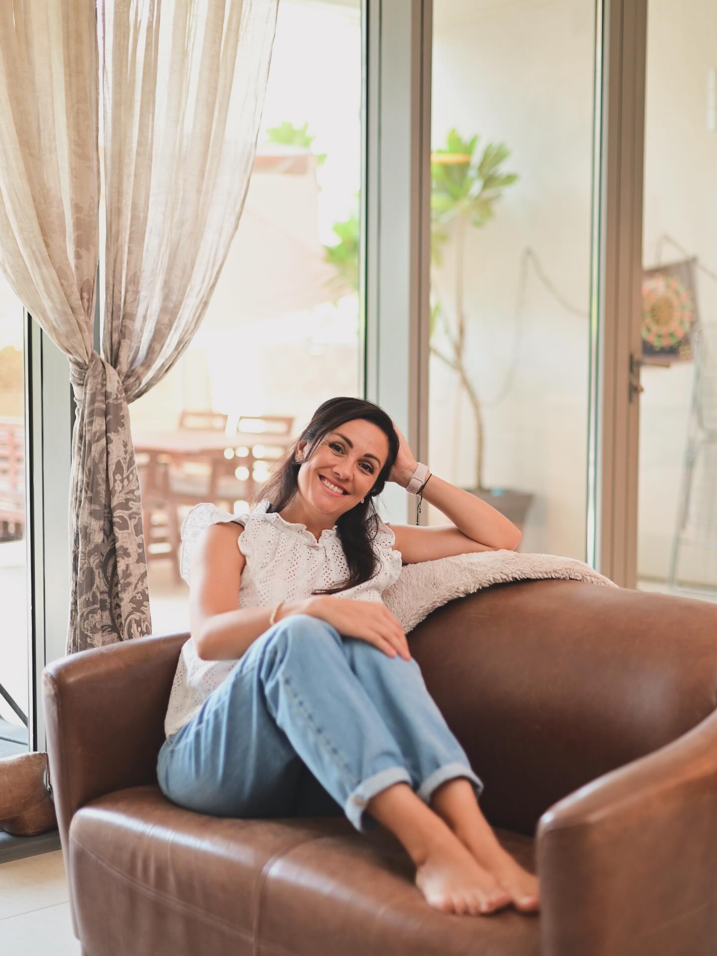 What does freedom, space and time really look like in motherhood?
After a week with the inspiring Saoirse Correira, from @freedomspaceandtime I’ve been reflecting on how we reclaim moments of calm in the chaos that can be motherhood - especially as summer begins.
There’s lots to get your teeth stuck into:
📚Read the full article on Nurture Your World
🎧 Listen to our wonderful conversation on the Nurture Your World podcast
✨ Check out Saoirse’s 5 simple tips for staying well this season (without adding more to your plate).
Tap the link in bio to pause and reflect ⬆️
And don’t forget to join us live next week for our Q&A where we will be talking in even more depth about how to stay healthy this summer so that you can thrive, not just survive this season! (And we promise the tech will work this time)!
📅 Date & Time:
Tuesday, 1st July, 8 PM UAE | 5 PM UK
🎟️ This live is free