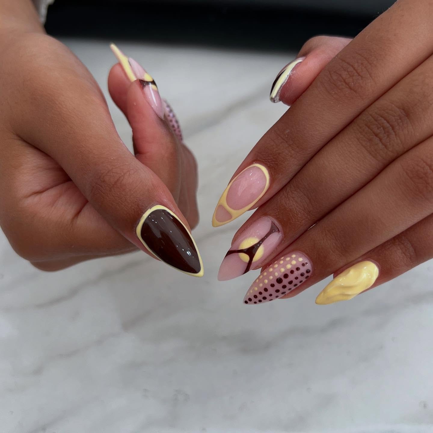 Save for your next inspo! ✈️
• Please message/email for mixed design sets so we can allocate you to the correct technician and timing