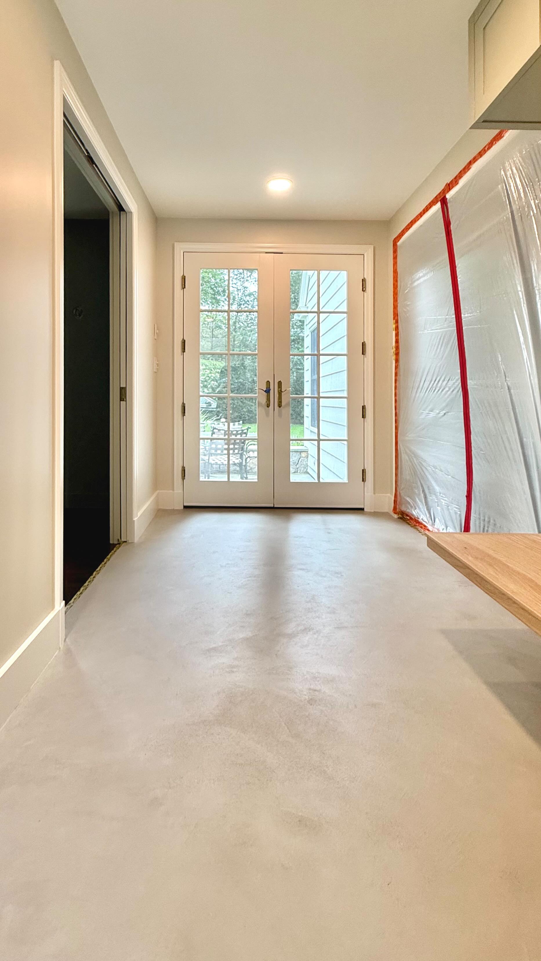 The magic of micro-cement. This amazing product can go over almost any surface, including tile. Yes, TILE.
Here, we transformed this mudroom that had an aged tile to a fresh, timeless and seamless finish. All without the mess and cost of a demolition.
Love a beautiful transformation. Fully finished photos to come soon.
#luxe #plaster #microcement #interiordesign #mudroomdesign