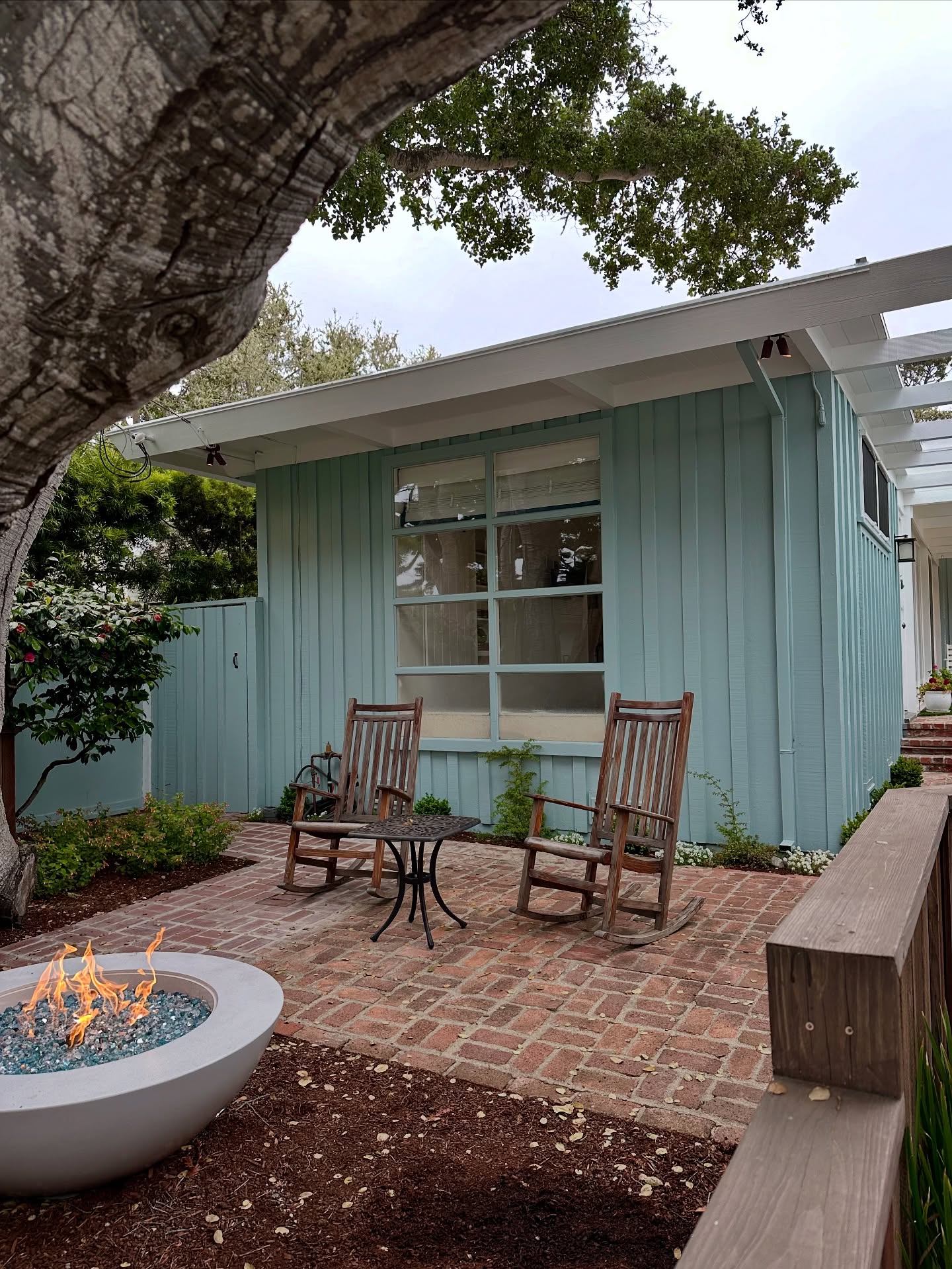 Snippets of homes I've loved and toured recently in Carmel-by-the-Sea, Pebble Beach, and Pacific Grove. 🩵💚