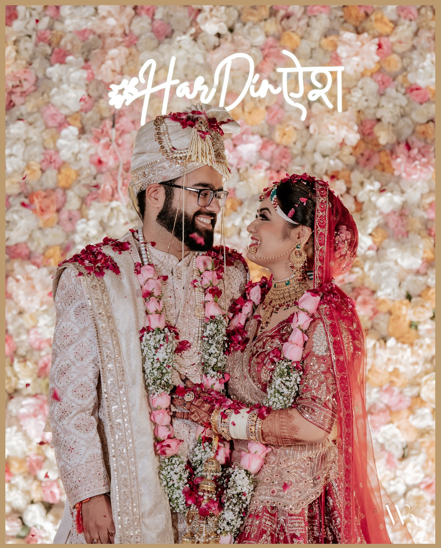 It was truly a cinematic celebration! Ashna, entering like a dream straight out of a Bollywood film, swept Harshit off his feet. Their jaimala was pure bliss, their portraits exuded regal charm, and the pheras captured the deep emotions of their union. Here's to Harshit and Ashna, a love story for the ages!💖✨
Bride outfit @houseofbrides_delhi
Groom outfit @manyavar
Makeup @kritids
Venue @jaypeehotels
#indianweddings #bride #groom #jaimala #phera #weddingphotography #brideportrait #couplephotography #portrait #weddingdress #weddinginspiration #weddingsutra #weddknotproductions