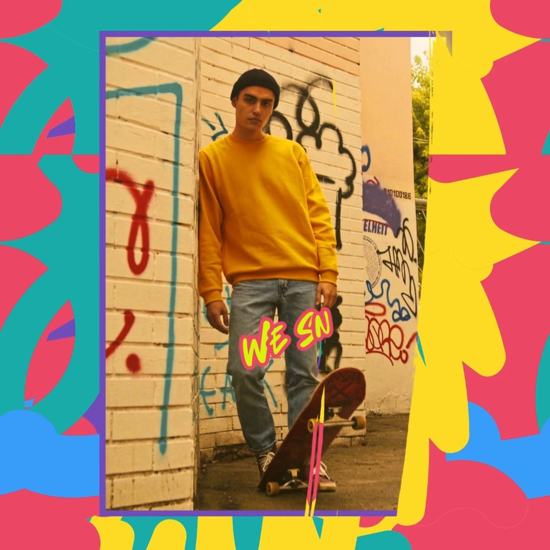 Ready to roll with the coolest crew in town! 🚀 Don’t forget your #thehelmet while we chase leads and vibes. Let’s get this hustle on the streets! 💥 #SMMA #MaximusDigital #SocialMedia
#ReadyToRoll #CoolestCrew #ChaseLeads #HustleOnTheStreets #TheHelmet #SMMA #MaximusDigital #SocialMedia 🚀💥