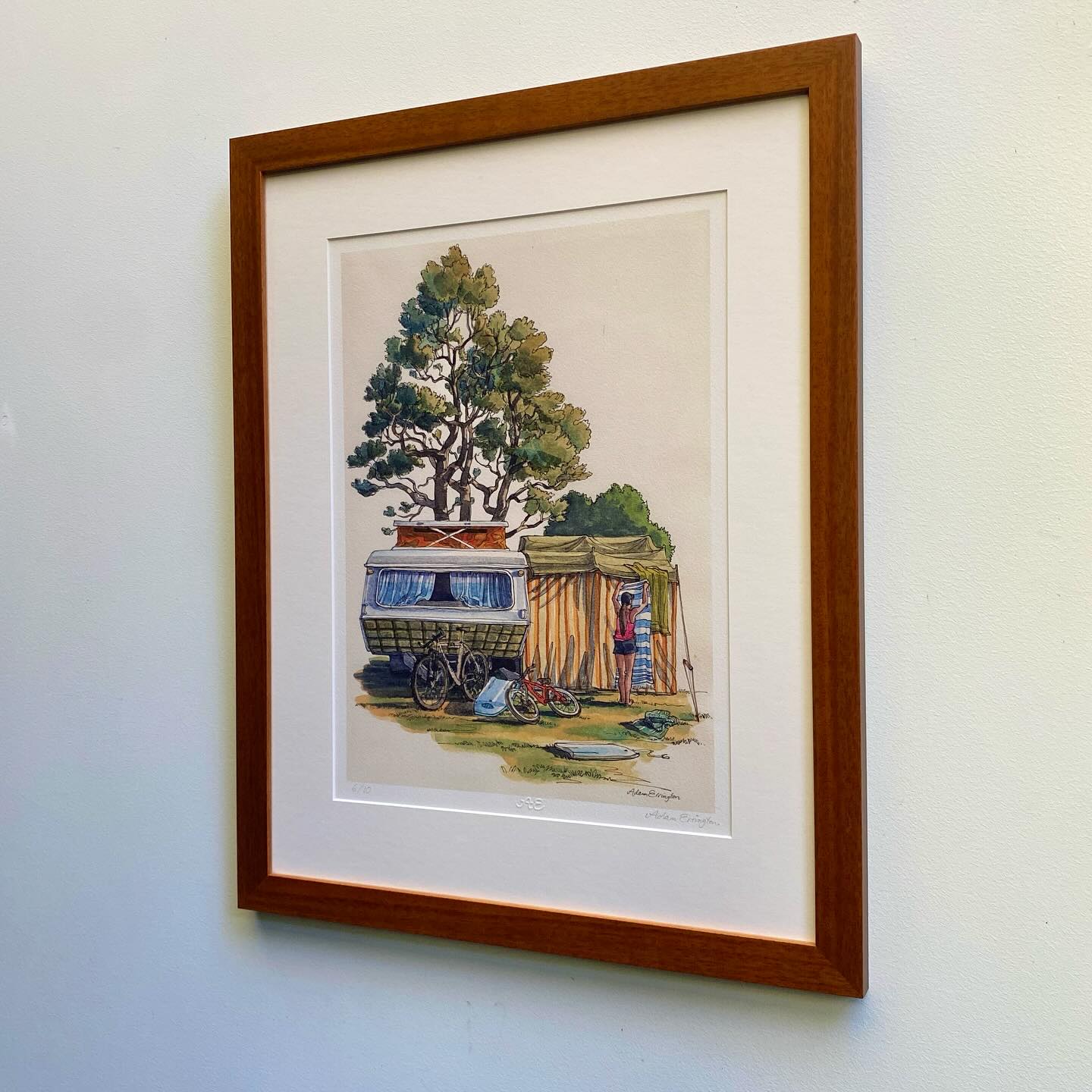 Our clients other @adamerrington framed up in a faux teak/rimu moulding supplied to us by Avon Framing Supplies. Kiwi as bro.
#adamerrington
#caravan
#kiwiasbro
#avonframingsupplies
#nzframers