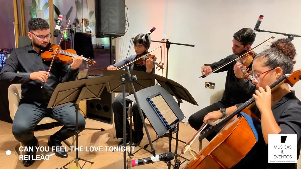 🦁 Contrate um quarteto de cordas que emociona com cada nota!
⠀
🎶 Can You Feel the Love Tonight – Elton John (O Rei Leão)
🎻 Interpretação ao vivo do Quarteto Músicas & Eventos
⠀
Uma das canções mais tocantes da Disney, agora em versão instrumental com cordas ao vivo.
Perfeita para casamentos, cerimônias simbólicas e eventos cheios de sentimento.
⠀
🎻 Wagner Filho – Violino 1
🎻 Eloísa Rocha – Violino 2
🎻 Daniel Lima – Viola
🎻 Carla Nascimento – Violoncelo
⠀
📍 Uma produção Músicas & Eventos – Música ao vivo com emoção, beleza e altíssimo nível.
⠀
📲 Fale com a gente e leve essa atmosfera mágica para o seu evento!
⠀
🔗 www.musicaseeventos.com.br
📩 musicaseeventos@gmail.com
📱 WhatsApp: (11) 98590-6903
📸 Instagram: @musicas.e.eventos