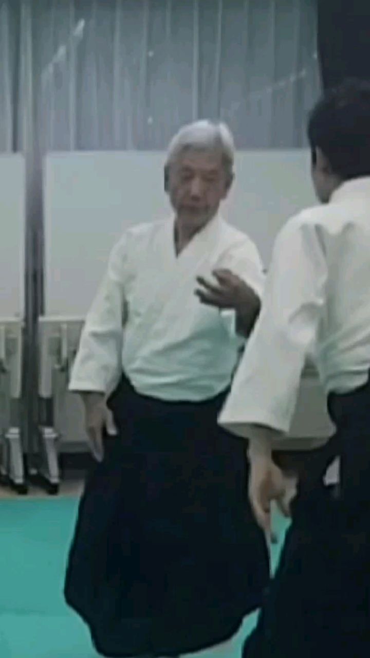 足立区合気道同好会
五反野道場
土曜日教室
足立区中央本町地域学習センター
新規会員募集中です!
#足立区合気道
#五反野道場
#合気道#合気会
#新規会員募集中
#gotanno_dojo
#aikido #aikikai