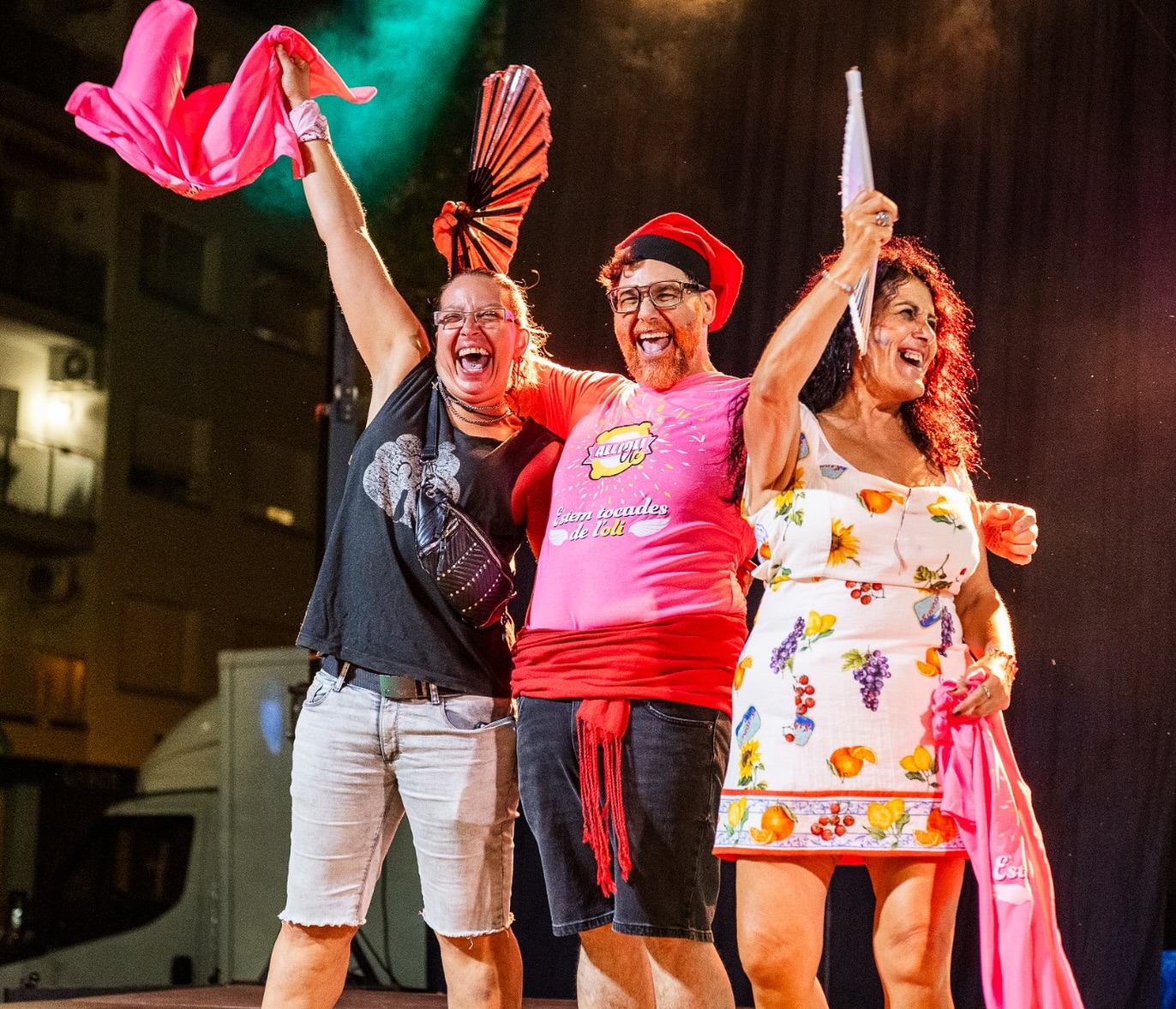 Gràcies PINEDA DE MAR per un enlairament 🚀 de gira 2️⃣0️⃣2️⃣5️⃣ inoblidable! Aquí teniu algunes imatges del que vam viure plegades 🏳️🌈💅🏻🎊Gràcies @sai.pinedademar per comptar amb nosaltres!
Continuem de gira a St. Sadurní d’Anoia demà divendres 27 de juny! Celebrem l’ORGULL LGBTIQ+ 🏳️🌈💖🏳️⚧️ per tota Catalunya!
Vine a la festa! 🫶🏼🌈✨🕺🏻
📸 @g.a.l.d.r.i.c