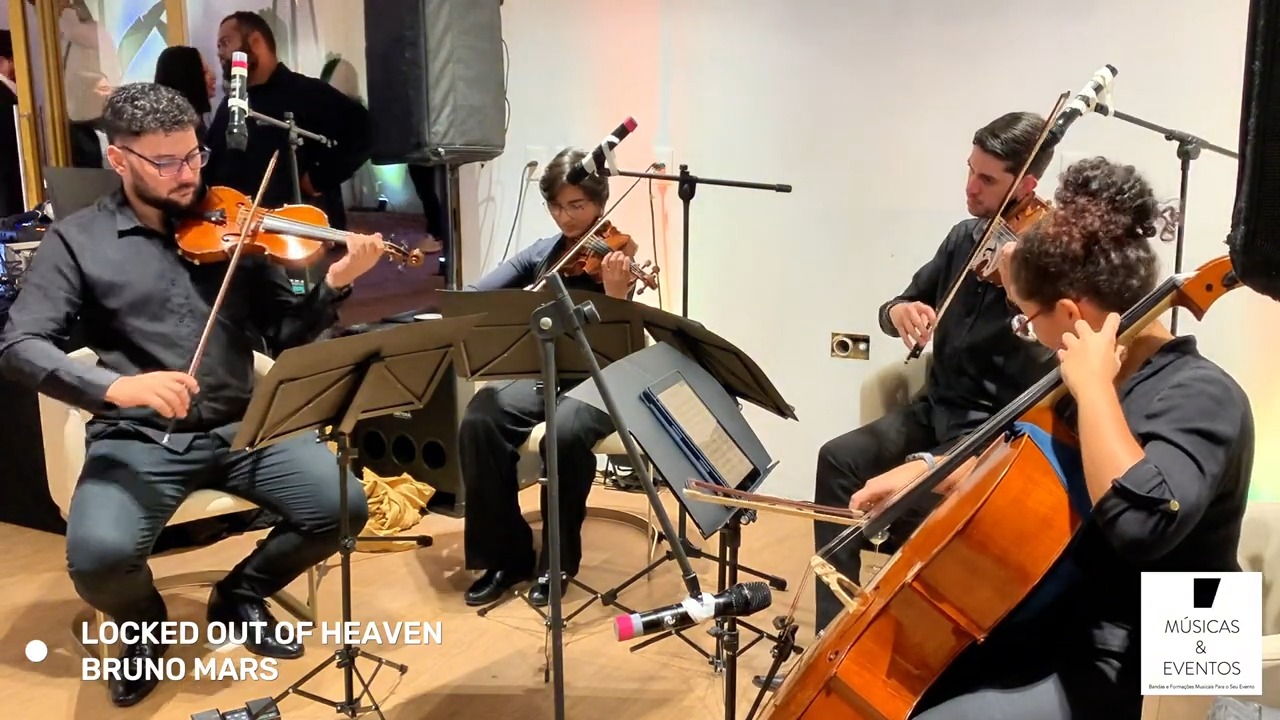 ⚡ Contrate um quarteto de cordas que une sofisticação e atitude no seu evento!
⠀
🎶 Locked Out of Heaven – Bruno Mars
🎻 Interpretação ao vivo do Quarteto Músicas & Eventos
⠀
Um hit pop com nova roupagem: elegante, criativa e surpreendente.
Perfeito para casamentos modernos, eventos descolados e celebrações com personalidade.
⠀
🎻 Wagner Filho – Violino 1
🎻 Eloísa Rocha – Violino 2
🎻 Daniel Lima – Viola
🎻 Carla Nascimento – Violoncelo
⠀
📍 Uma produção Músicas & Eventos – Música ao vivo com versatilidade, bom gosto e presença.
⠀
📲 Solicite um orçamento e transforme o clima do seu evento com música ao vivo de verdade!
⠀
🔗 www.musicaseeventos.com.br
📩 musicaseeventos@gmail.com
📱 WhatsApp: (11) 98590-6903
📸 Instagram: @musicas.e.eventos