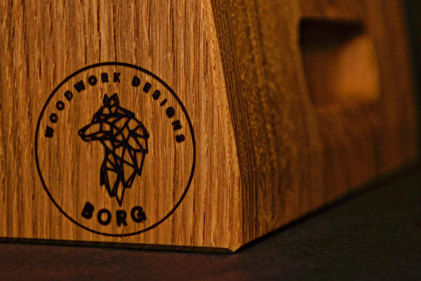 It’s all in the details.
Every corner tells a story — built to last, branded with pride.
#butchersblock #woodwork #craftsmanship #detailsmatter #madebyhand #woodgrain #interiordetails #brandingiron #customfurniture #designinspo #cornerdetails #handcrafted #solidwood #workshopvibes #makersgonnaMake