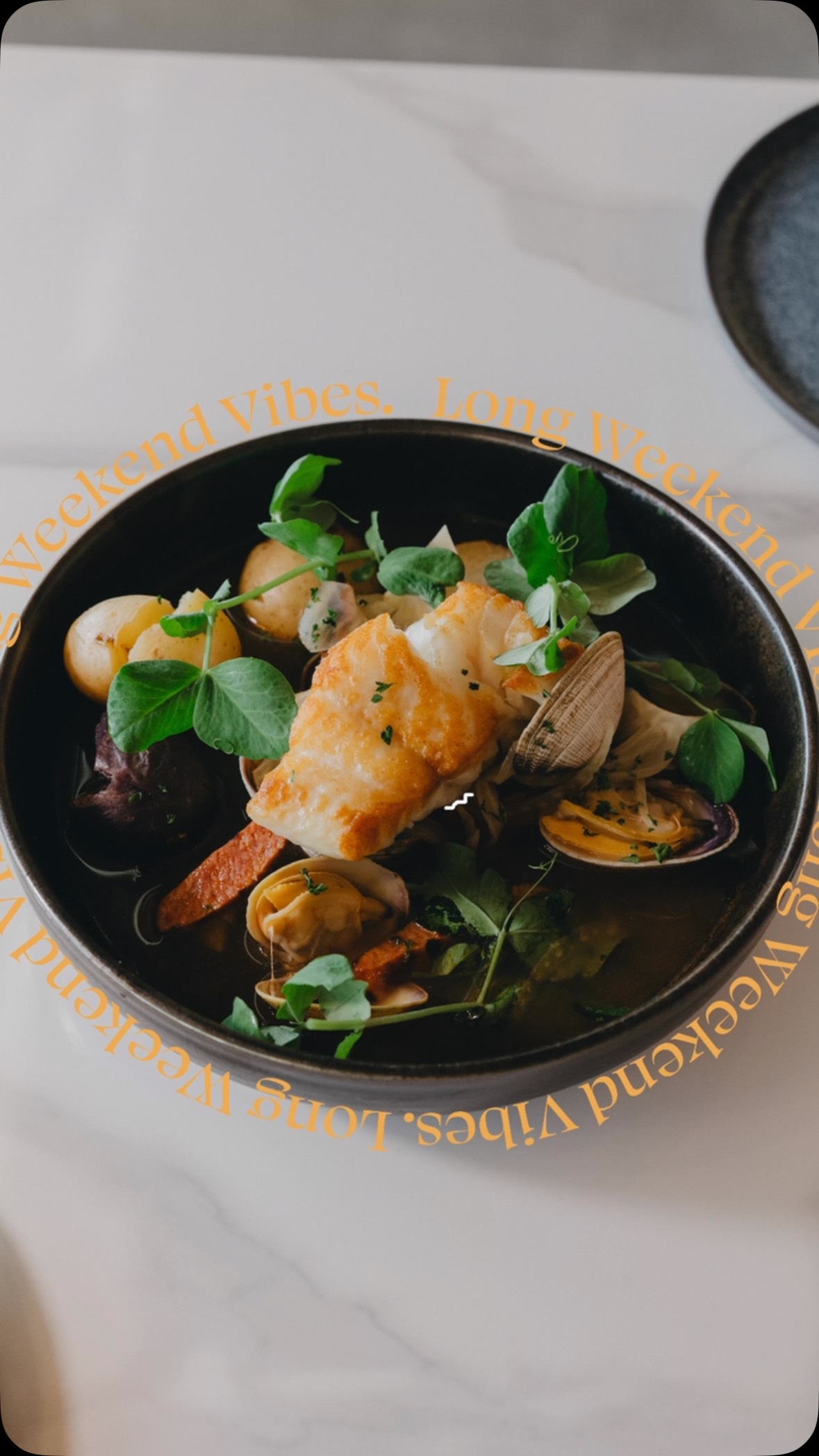 READY FOR THE WEEKEND //
For those visiting Squamish, or those who call this home, we welcome you to join us in our tap room, on our patio, or to come grab some beer to go!
We are excited to celebrate this long weekend by doing what we do best! Serving up some good brews & great food!
#madeincanada🇨🇦
#houseoflager #lager #windydaysbeerclub #squamishbeer #squamishisawesome #craftbeer #squamishlife #bctourismcounts