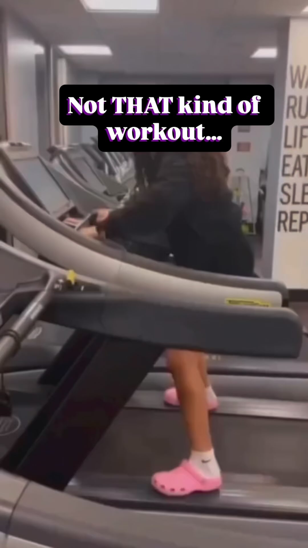 š www.claudiaolivieri.com š
Crazy cardio to lose weight?
Mmmmā¦.it may have worked in your 30s. But after 40? It often works against your hormones.
Inside my Midlife Transformation Programme, I guide women to choose the types of physical activity that lower cortisol and support your hormones as well as REAL, sustainable fat loss.
šClick the link in bio to book your free call today š
#midlifeworkouts #menopausefitness #cortisolawareness #fastlikeagirl #fastingformidlife #midlifetransformation #perimenopausecoach #trainlikeagirl #womenshealth #fastingresults #mindypelz #intermittentfasting #fastingjourney