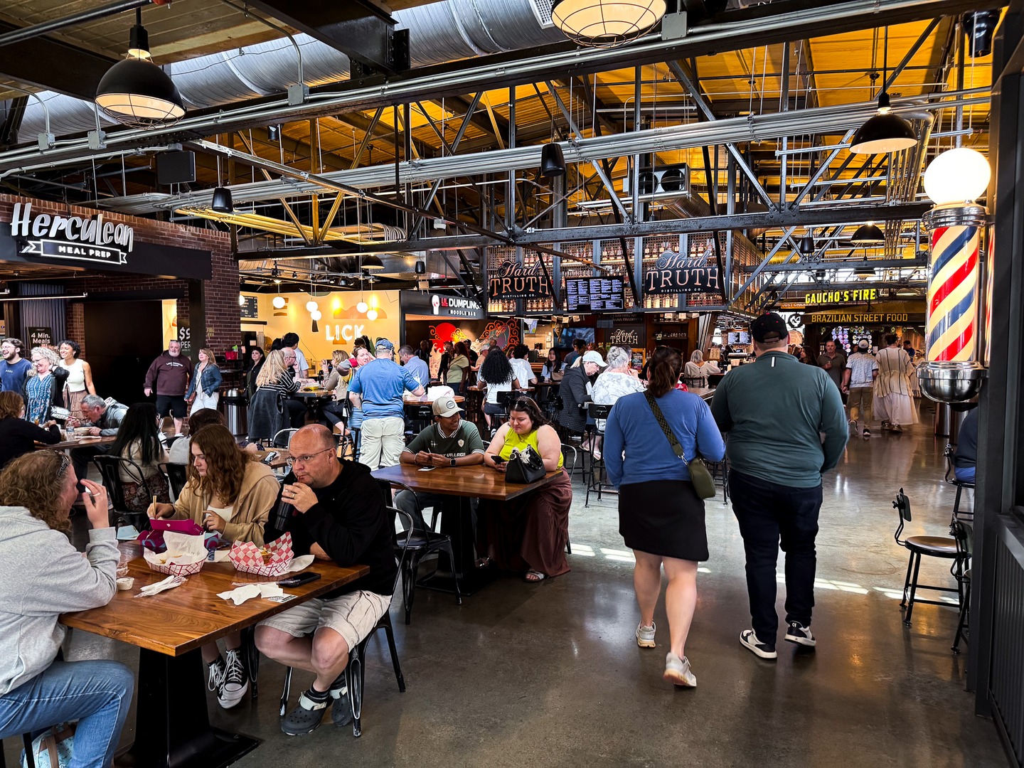 It wouldn't be a long weekend without The Garage. We'll be open with regular hours this Independence Day, so gather the gang and celebrate good times with your favorite bites!