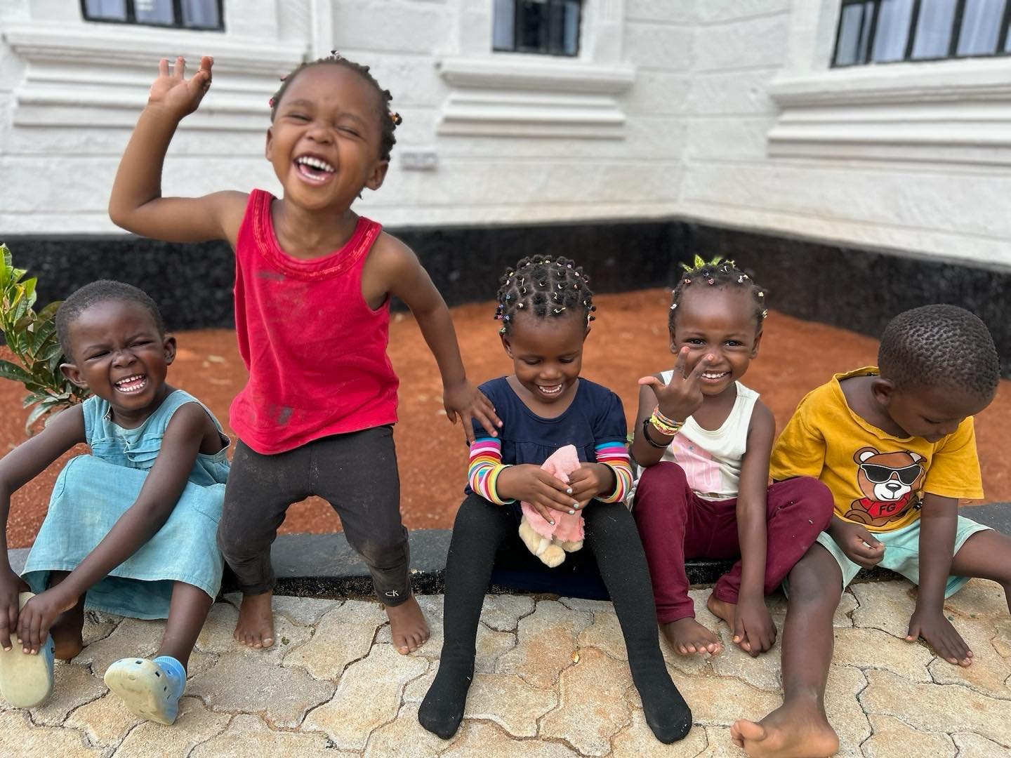 Look at these smiles! 😍💛
This is what joy looks like when kids are safe, supported, loved and free to just be children.
We’re so grateful for this beautiful community — your support is what makes moments like these possible. THANK YOU! 🙏✨
Let’s keep creating more smiles together. 💕
#Gratitude #HappyHearts #LetKidsBeKids #ThankYou #SupportMatters #NonprofitLove #MakingADifference