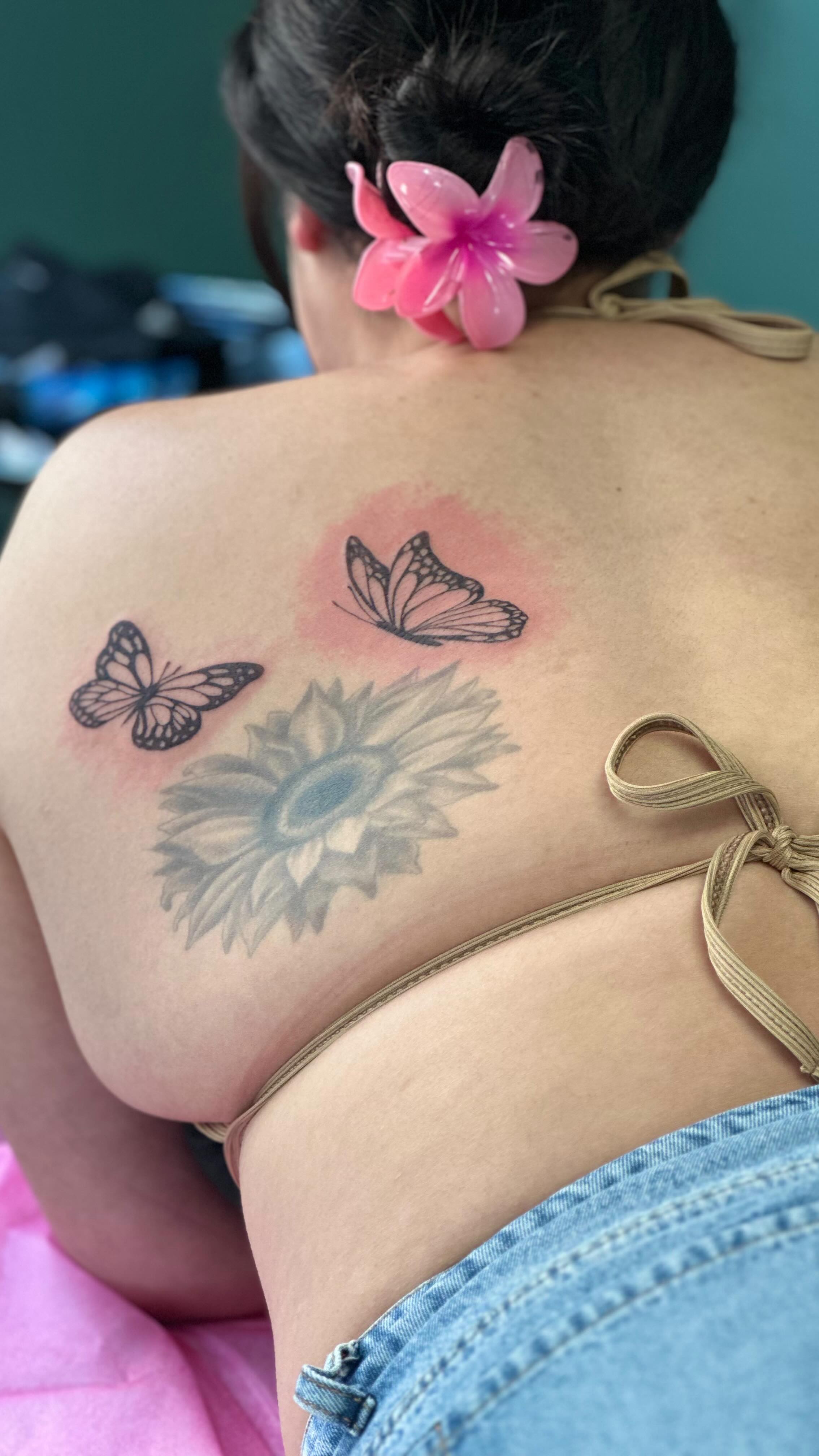 Butterflies to represent her parents who are always watching over her…
Butterfly, butterfly tattoo, female tattoo artist, San Mateo tattoo, San Mateo tattoo artist #notsotinytattoo #bayareatattoo