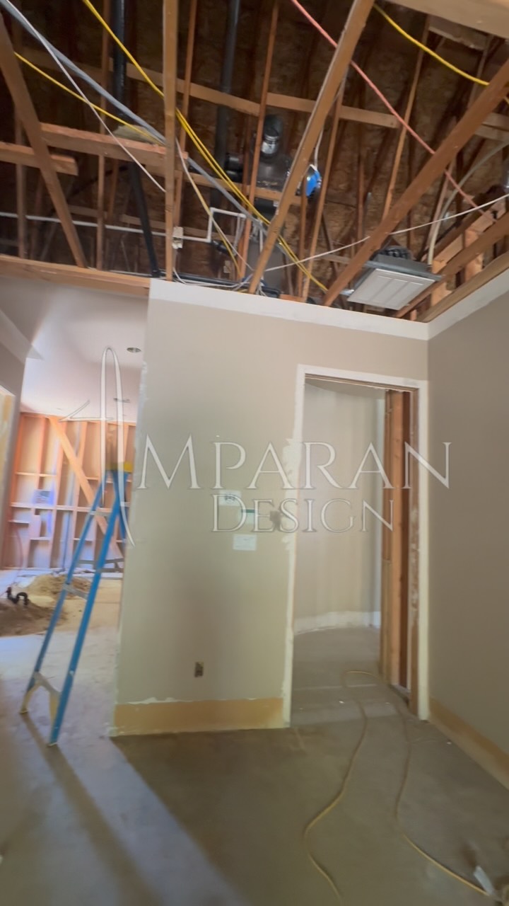 New remodel loading…🙌
In Kingsburg, CA — brought to you by Amparan Design. Let the magic begin!
Stay tuned for all the updates, you don’t want to miss this one!