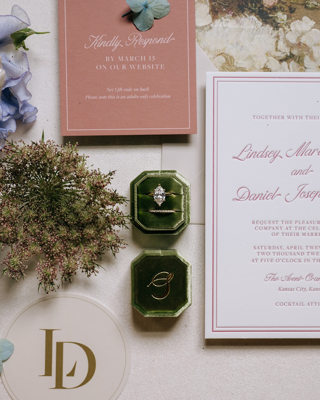 Finally getting around to sharing this incredible day. Lindsey + Dan, we adore you two. This day was so special. 🫶🏻
Killer vendor team:
Venue + Bar: @aventorangery
Planning + Coordination: @whateverislovely_events
Photography: @jeffersonmayphotography
Cinema: @thehappers
Florals: @goodearthfloral
Beauty: @bronzedandblushed
Catering: @chipotle
Staffing + Service: @sandsstaffingandevents
Signage: @scriptyourevent
Stationery: @brandedxbee
Rentals: @quest_events
Rentals - Linens: @bbjlatavola
Shuttle Service: @showtime_limokc
Entertainment: @djhydan
Ceremony Musicians: Trio Fontana
Guest Book: @afterthetone.co
Bride’s Attire: @somethingwhitebridalboutique
Newlyweds: @lindseyhicks11 + @danofthehouse
