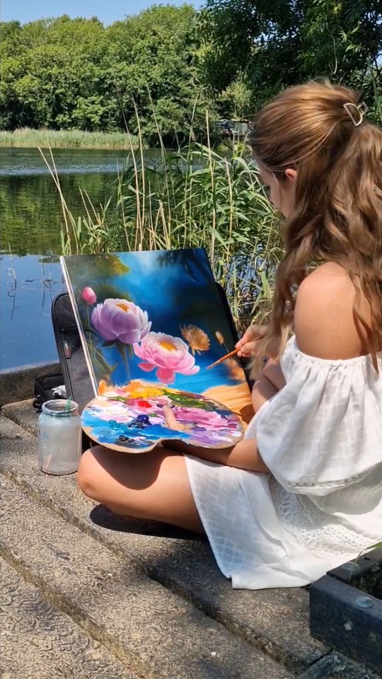 ✨ Peaceful Glow ✨
This painting is a journey, a transformation from anxious fearfulness to a calm, centred peace. The glowing peonies and soft light of fireflies remind us to trust our intuition, even when things feel uncertain. It’s about finding stillness in the chaos and letting your inner light guide the way. 🌸💫
The original acrylic artwork (40 x 51 cm) is available now, along with high-quality giclée prints in A3, A2, and A1 sizes. Bring this serene glow into your space and let it inspire your own moments of stillness and trust.
Shop now through the link in my bio!
#PeacefulGlow #AcrylicArt #TransformationThroughArt #TrustYourIntuition #FindYourCalm #FineArtPrints #InteriorInspiration #ArtForYourHome #ArtistAtWork