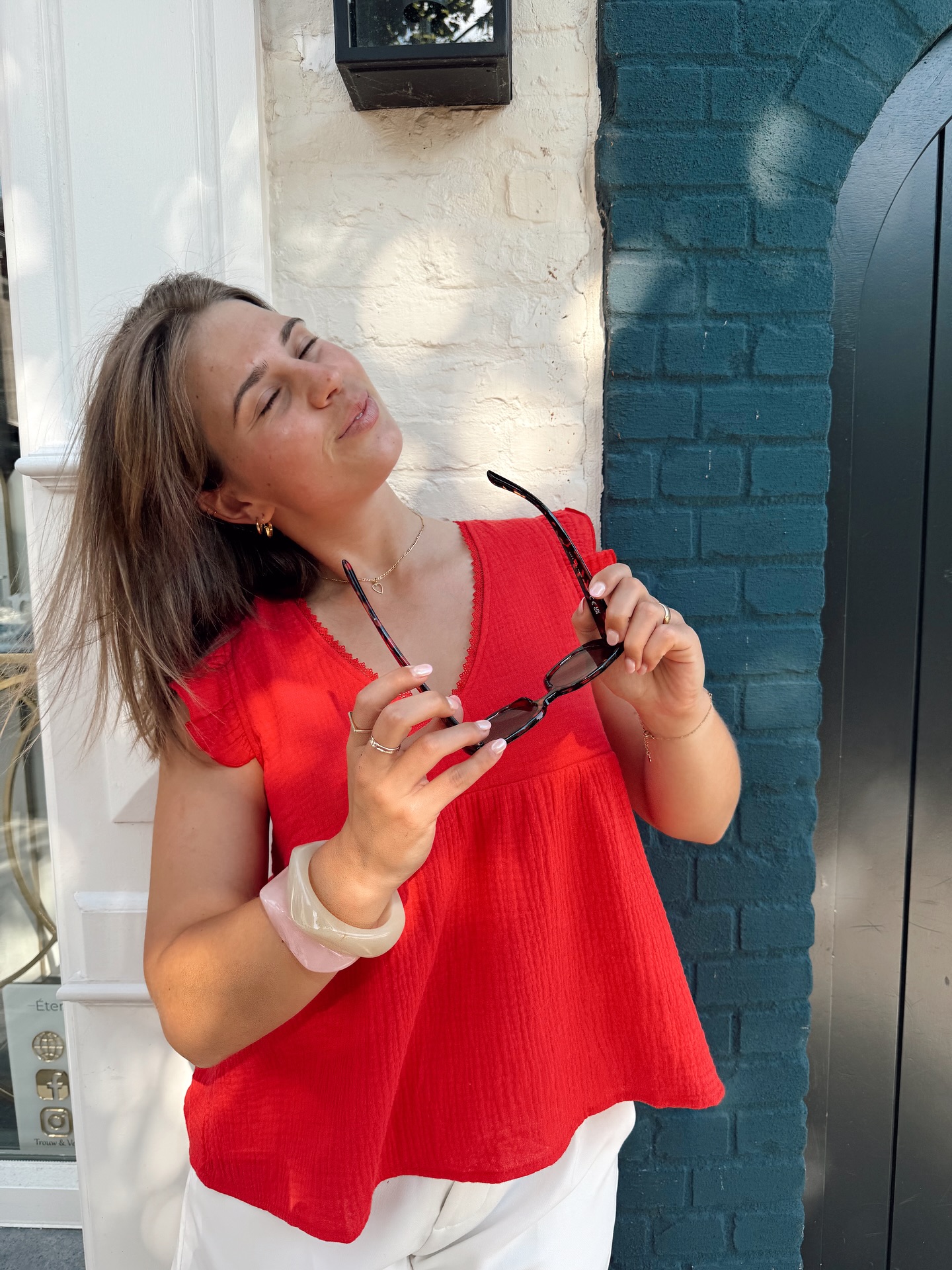 NEW ONLINE 🍓☀️🌊⛱️🍉
Shop deze bestseller stallie top nu online of in onze pop-up (nog t.e.m. zaterdag 05/07)🍓☀️🌊⛱️🍉