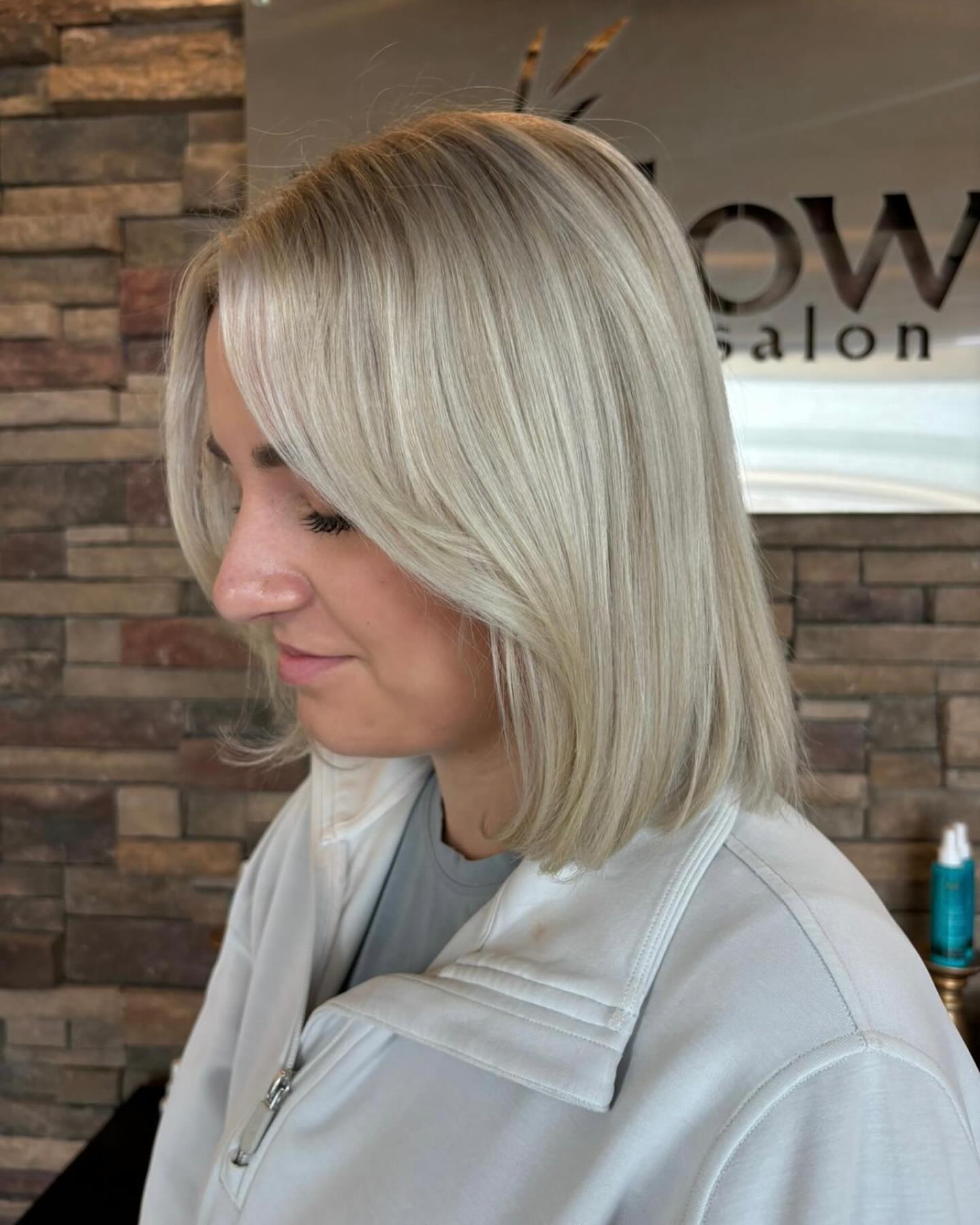 This icy blonde bob is giving sleek, healthy, and effortlessly chic. Customized tone + a precision cut = the perfect summer refresh 💇♀️🤍
Cut + color: @hairbyporisch
#BlondeHairGoals #BluntBob #CoolBlonde #HairInspo #SalonGlowUp #MinneapolisHair #WillowSalon