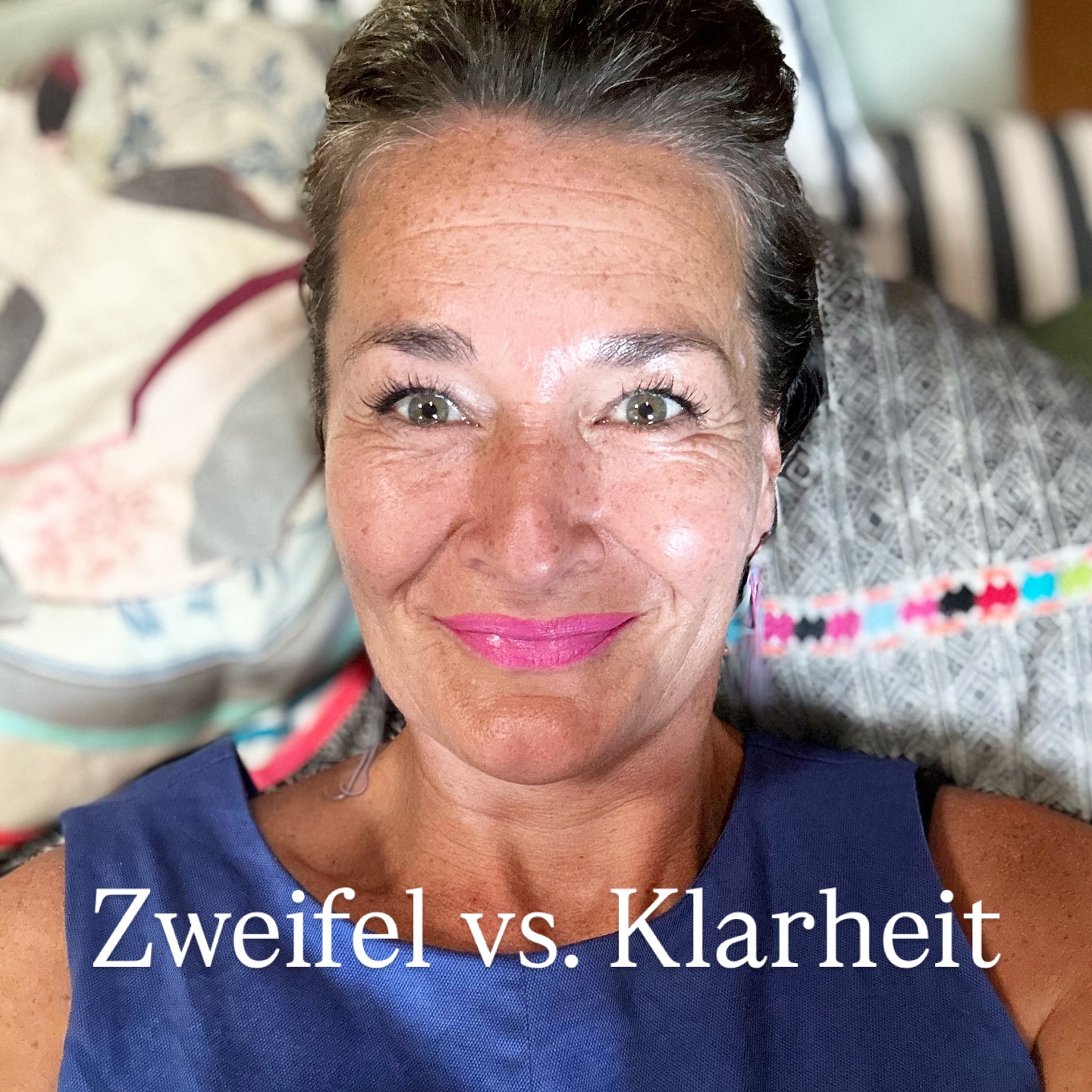 „War das jetzt richtig?“
Und jedes Mal, wenn ich das dachte, hab ich nicht gemerkt, dass ich mir selbst das Fundament unter den Füßen wegziehe.
Was ich gerne früher gewusst hätte, dass sobald du deine Entscheidungen anzweifelst, du dich selber vergiftest.
Nicht, weil du keine Fehler machen darfst, aber weil Zweifel wie Haarrisse in deiner inneren Klarheit wirken.
Unsichtbar und doch zerstörerisch.
Du kannst eine Entscheidung jederzeit neu treffen.
Revidieren ausdrücklich erlaubt.
Du bist frei.
Aber wenn du in Endlosschleifen analysierst, entziehst du dir deine Kraft.
Vertrau dir.
Nicht, weil du alles weißt. Lass dich bereit sein, zu wachsen. Mit jeder Entscheidung.
Was dir helfen kann, diese Schleifen endgültig zu verlassen?
Das Golden Cell Clearing.
Oder L.O.V.E. Essence.
Oder beides.
Und jetzt: Zweifle NICHT. NIMM DIR EINFACH BEIDES. DU BIST EINE FRAU.
28 Tage Liebesfrequenz Anwendung + forever Goldene Zellen.
Licht, Klarheit und Reinheit.
Zweifel finden dort keinen Halt mehr.
Du wirst nicht nur klarer, du bist Klarheit.
Inside out.
Jeder kann es sehen.
Was für ein wunderbares Angebot und es ist für dich!
Nur bis HEUTE 18h:
Bestelle das Golden Cell Clearing Kit und erhalte L.O.V.E. Essence kostenfrei dazu.
28 Tage Liebesfrequenz.
Für deinen Körper. Für deine Wahrheit. Für dein Herz.
🧬💘🦋 🧬💘🦋 SPECIAL Offer for you NUR bis 30.6. 💘💘💘
Wenn du JETZT das Golden Cell Clearing Kit im Wert von 260€ bestellst, bekommst du L.O.V.E. Essence 2.0 (333€) kostenlos dazu.
Hier dein Special L.O.V.E Link
https://doterra.me/Y05Kzt
Weil jetzt der Moment ist, dich selbst wieder zu wählen.
Sag einfach „Ja.“ und du bist klar.
Start: 26. Juli 🦋💘🧬 11:11h
Schreib mir und ich schick dir den Link oder du schaust hier https://www.oszillographin.de/l-o-v-e-essence nach L.O.V.E. Essence 2.0
Bleibe.
Golden.
Forevermore.
Ursula Philomena aka Oszillographin 💘💫🧬