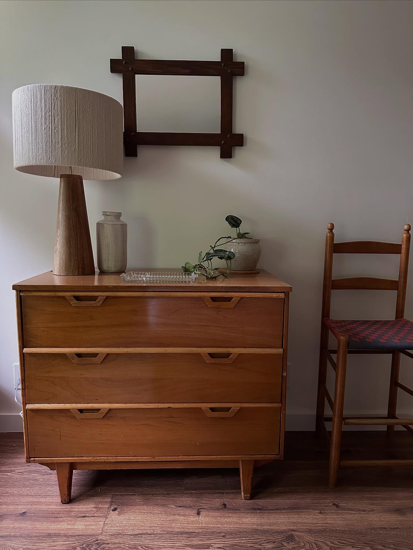 Summer in the Catskills- work and play.
#shanalutherinteriors #interiordesign #catskills