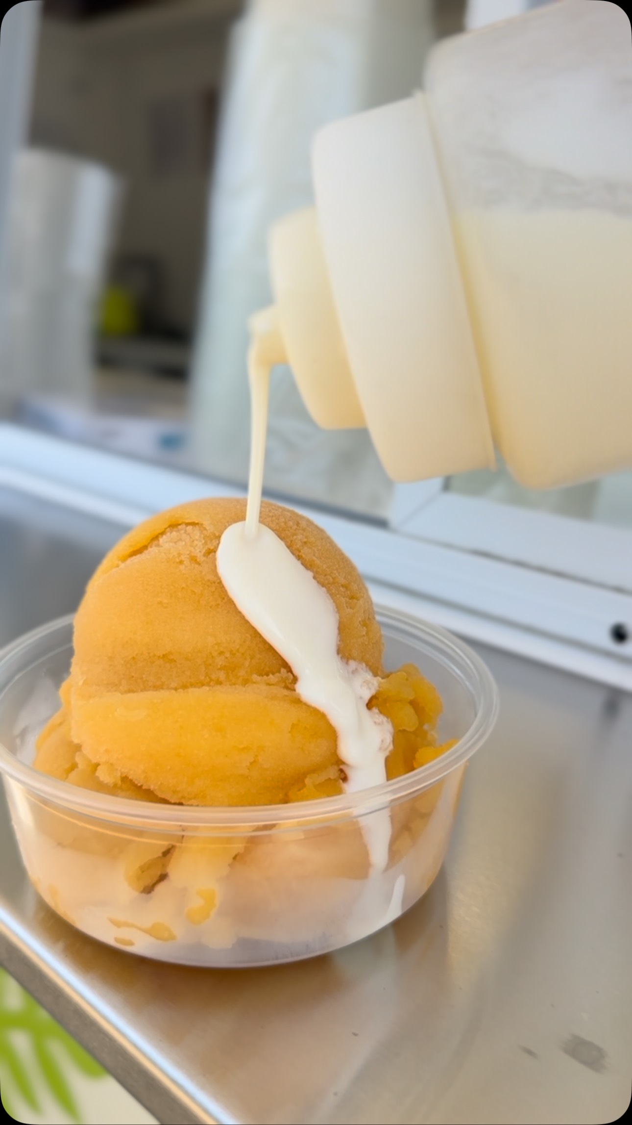 ๐๐๐จ๐จPEACHES N CREAM ๐๐๐จ๐จ
Come chill with us 12-6pm! See you all soon ๐ซถ๐ผ#twistedice #fairhope #baldwincounty #sweettreats #frozenfun #healthy #familyvibes #gulfcoast #dessert #alabama