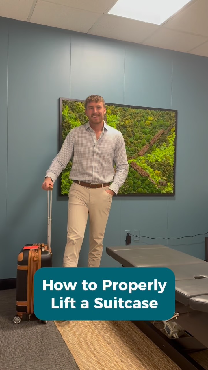 💼 Lifting luggage shouldn’t leave you with a sore back.
Dr. Gaughan shares how to lift your suitcase the right way using your hips, legs, and proper pelvic tilt to avoid low back strain.
Whether you’re headed to the airport or just packing the car, these simple movement tips can make a big difference for your spine.
🎯 Travel smart. Move well. Stay aligned.
Come see us at Triune Wellness for more whole-body care.
#ChiropracticTips #TravelSmart #BackPainRelief #SpineHealth #PostureMatters #TriuneWellness #HealthyMovement #ChiropractorHopkinton
