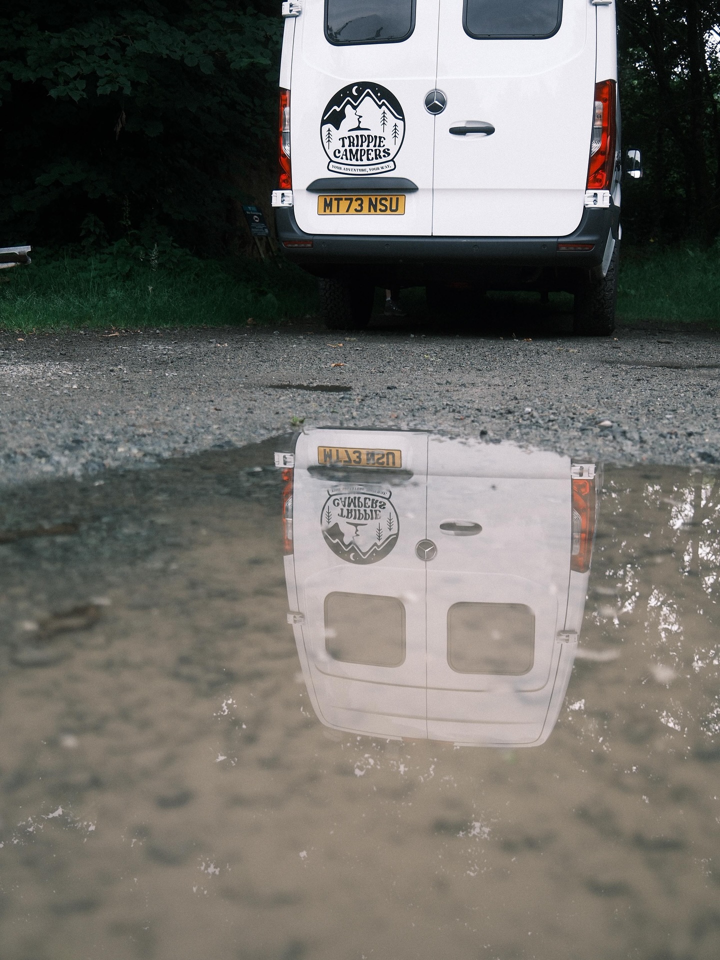 escaped to Skye in Tiree 🌬️🏔️
drifted through still waters, woke up to mountain views, and chased the quiet kind of freedom.
Tiree carried them through it all — slow days, salty air, and memories to last.
Where would you take her next?
🎥 @harropfilms
-
#TrippieCampers #VanlifeUK #EngagedOnTheRoad #HebridesAdventure #DogFriendlyTravel
#vanlife #campervan #vanlifediaries #homeiswhereyouparkit #vanlifestyle #vanlifers #vanconversion #vanlifemovement #homeonwheels #vanlifeexplorers #camperlife #vanlifeeurope #camper #van #vanlifeideas #campervanlife #vanlifeuk #vanlifecommunity #vanlifedreams #vanlifeproject #vanliving #campervanconversion #vanlifeculture #camperconversion