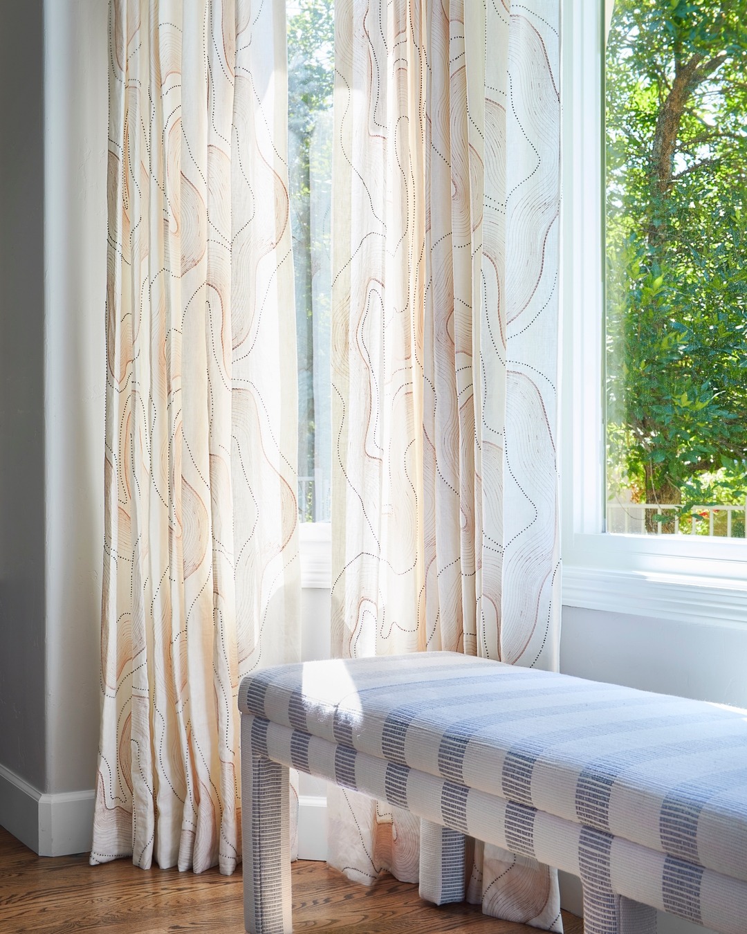 It’s all about creating moments of quiet comfort and effortless style. ✨ These gauzy drapes bring a dreamy glow, while the classic striped bench adds just the right touch of timeless charm.
Want custom furniture that fits your space, personality, and lifestyle perfectly? Reach out — we’d love to help bring your vision to life.