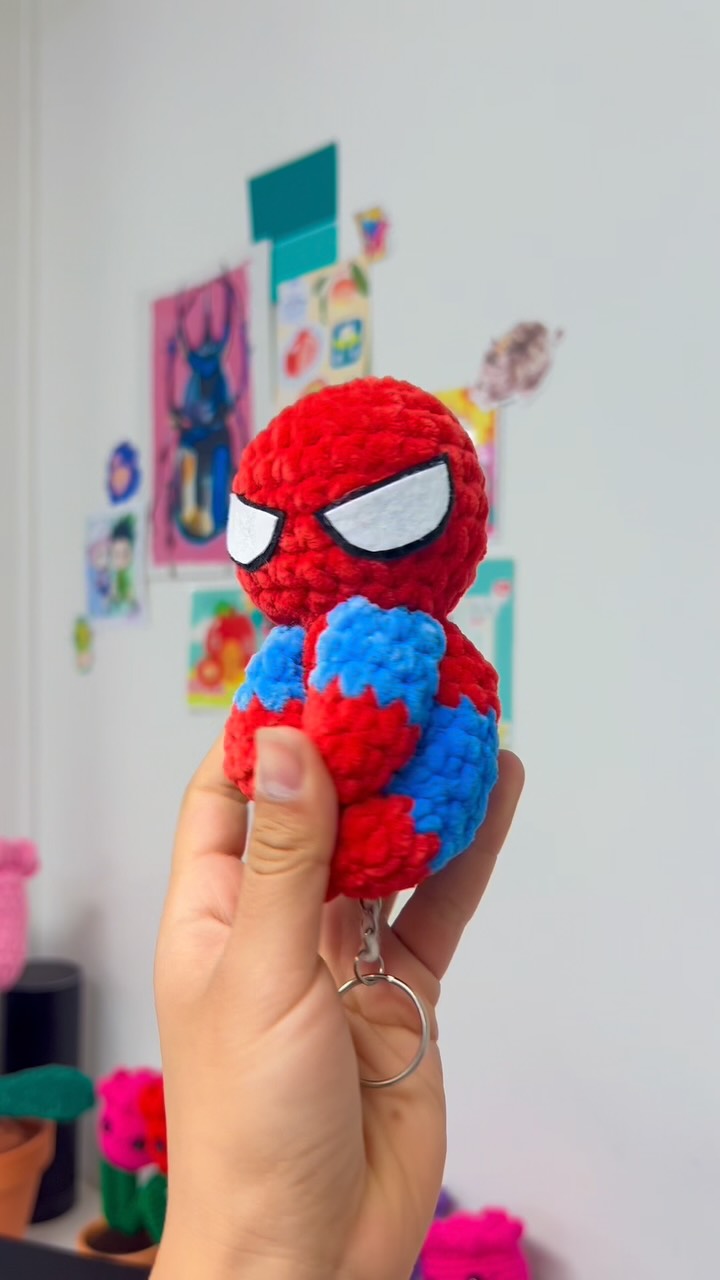I don’t know if you’re a Spider-Man fan, but I’ve been one since I was little. 🕷️ After making this custom keychain, I’m seriously thinking I need one too 😭 Should I make myself one next?❤️
#crochet #amigurumi #yarnfusion #handmadebusiness #crochetplushies #plushies #spiderman #spidermanfan