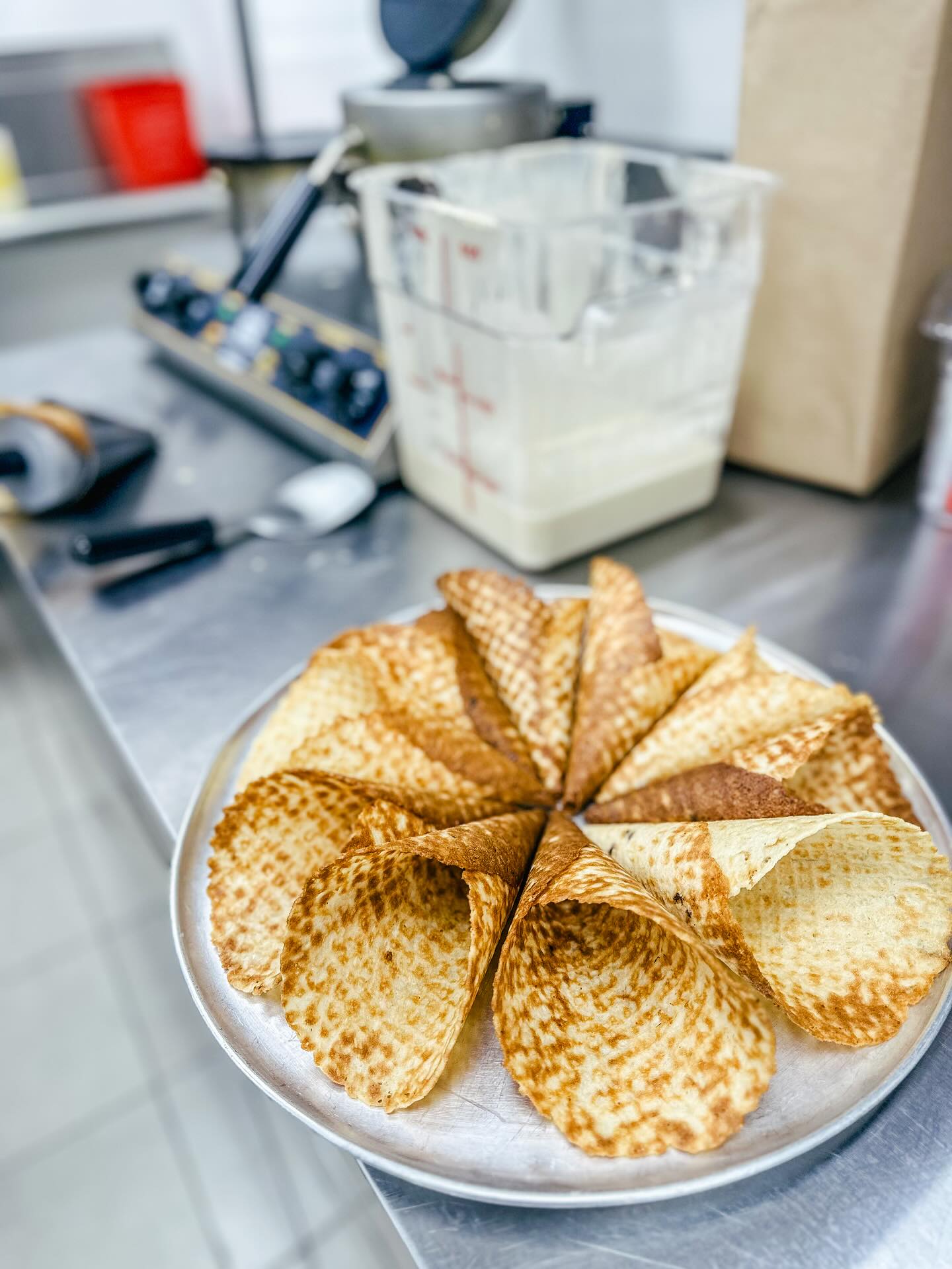 We love what we do!
Waffles, ice cream, cakes, shakes, cleaning, prepping! All with love and care!
🤍✨🧇🧈🍦
Thanks for choosing us!
#myrtlebeach #myrtlebeachsc
