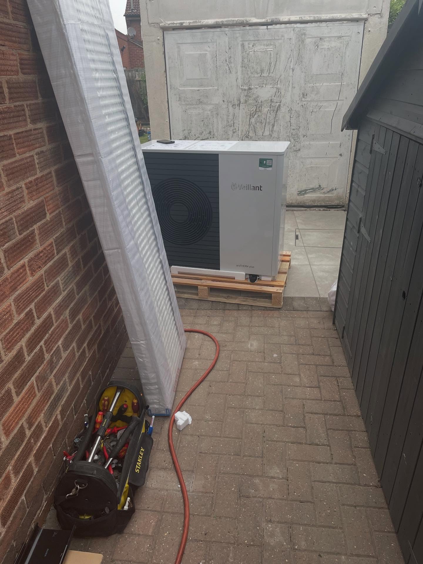 Here we go again! #NetZero #AroThermPlus @vaillant.uk