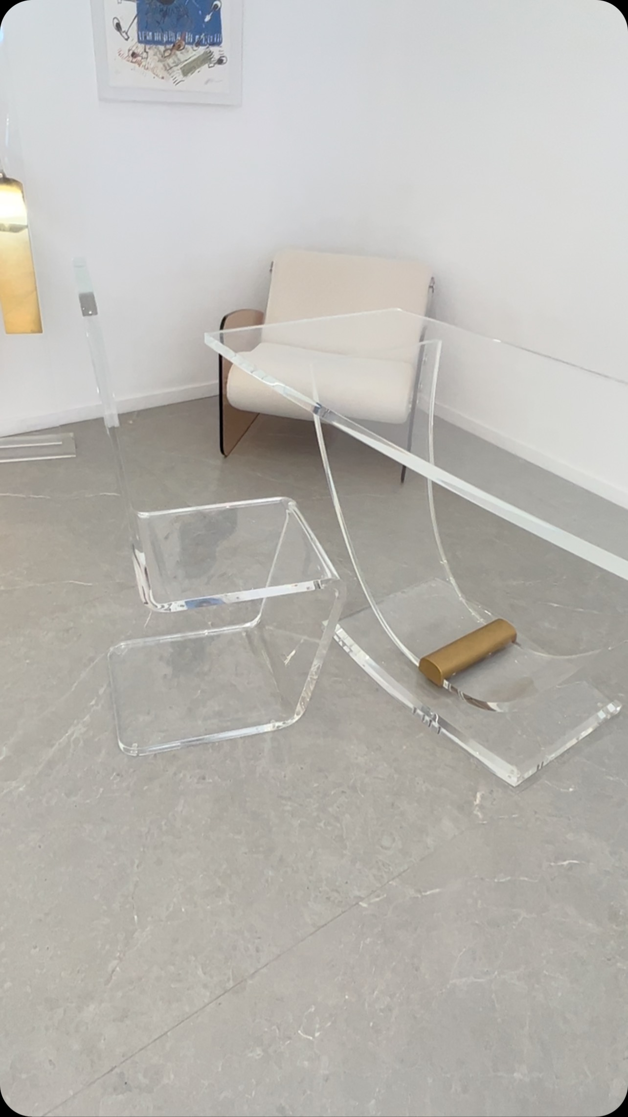 Magnifique chaise en Plexiglas modèle Delta
Fabrication Française et artisanale au sein de l’atelier plexi azur
ℹ️Prix sur demande
#Chaise #plexi #design #artisanat #francais #plexiglass #atelier #plexiazur #savoirfaire