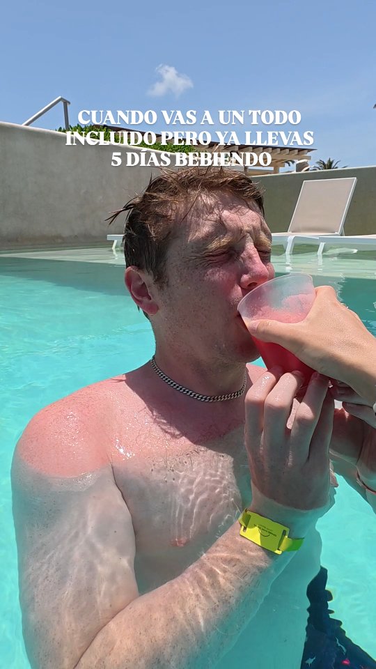 Hay que sacar provecho a todo lo que ofrezca el hotel 🥲 🍹
You need to make the most of an all-included 💀
#todoincluido #vacacionesencancun #cancun2025