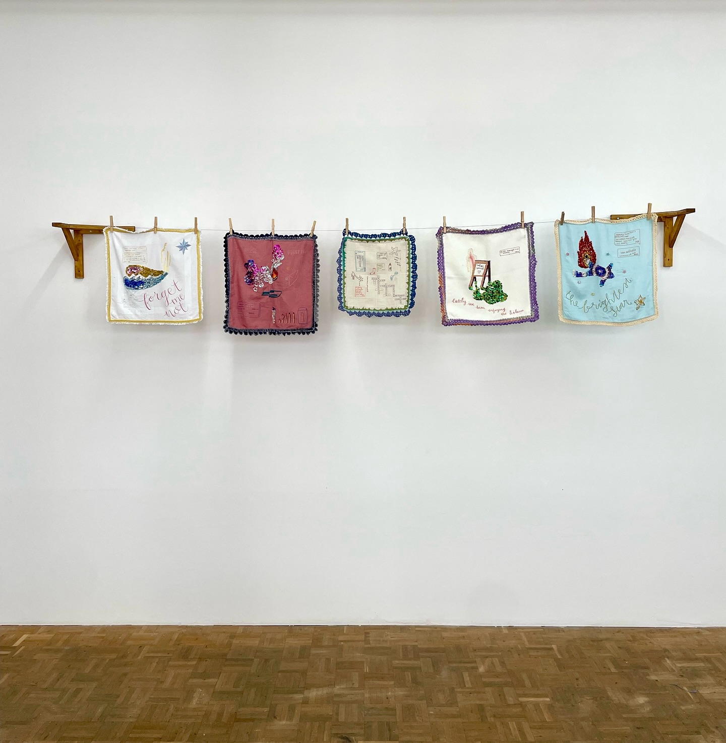 Letzter Tag, um unsere aktuelle Ausstellung mit Chiara Vancheri, Natascha Neukomm, Jutta Galizia zu sehen, also komm vorbei!
reguläre Öffnungszeiten (sofern nichts anderes angegeben)
Do 16 - 19 Uhr
Fr 16 - 19 Uhr
Sa 14 - 17 Uhr
und nach Vereinbarung
#art