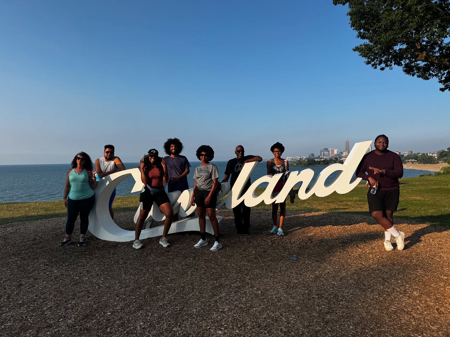 Meet us at Upper Edgewater (@ the Cleveland script sign) today at 7pm for our weekly mental health walk.
7pm - meet up and guided stretch 🧘🏽♀️
7:15pm - 2.5 mile walk 👟
8pm - finish line 🏁
💌Send this to someone you want to go on a walk with. All are welcomed! 🫶🏽
More info on selfloveclubohio.com