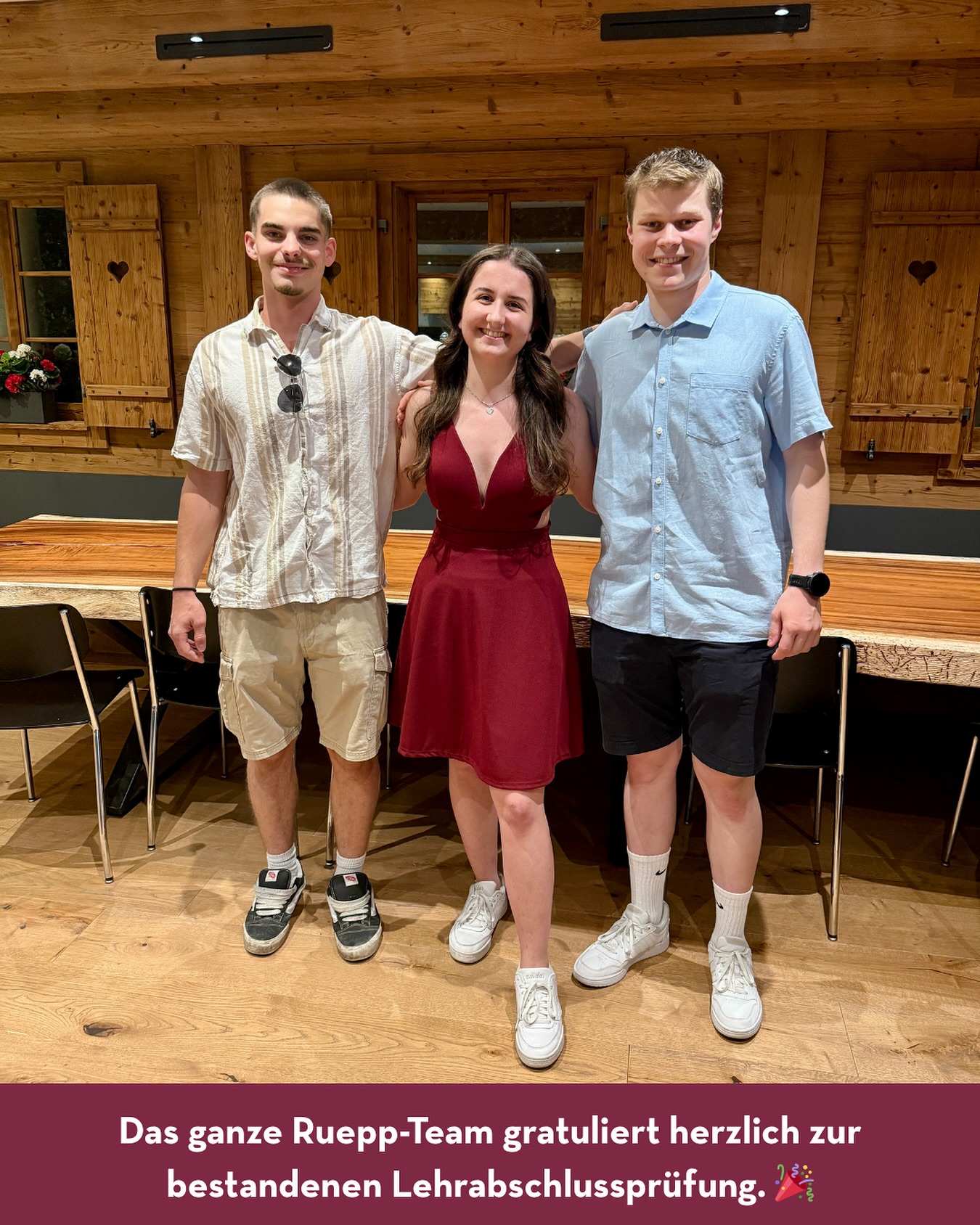 🎓 Drei bestandene Prüfungen, drei starke Leistungen!
Angelina, Valentin und Julian haben ihre Lehre erfolgreich abgeschlossen.
🥳 Besonders freut uns, dass Julian als Bester des Kantons Aargau ausgezeichnet wurde.
Ihr habt mit Können, Einsatz und Teamgeist überzeugt. Wir sind mega stolz auf euch. 🎉