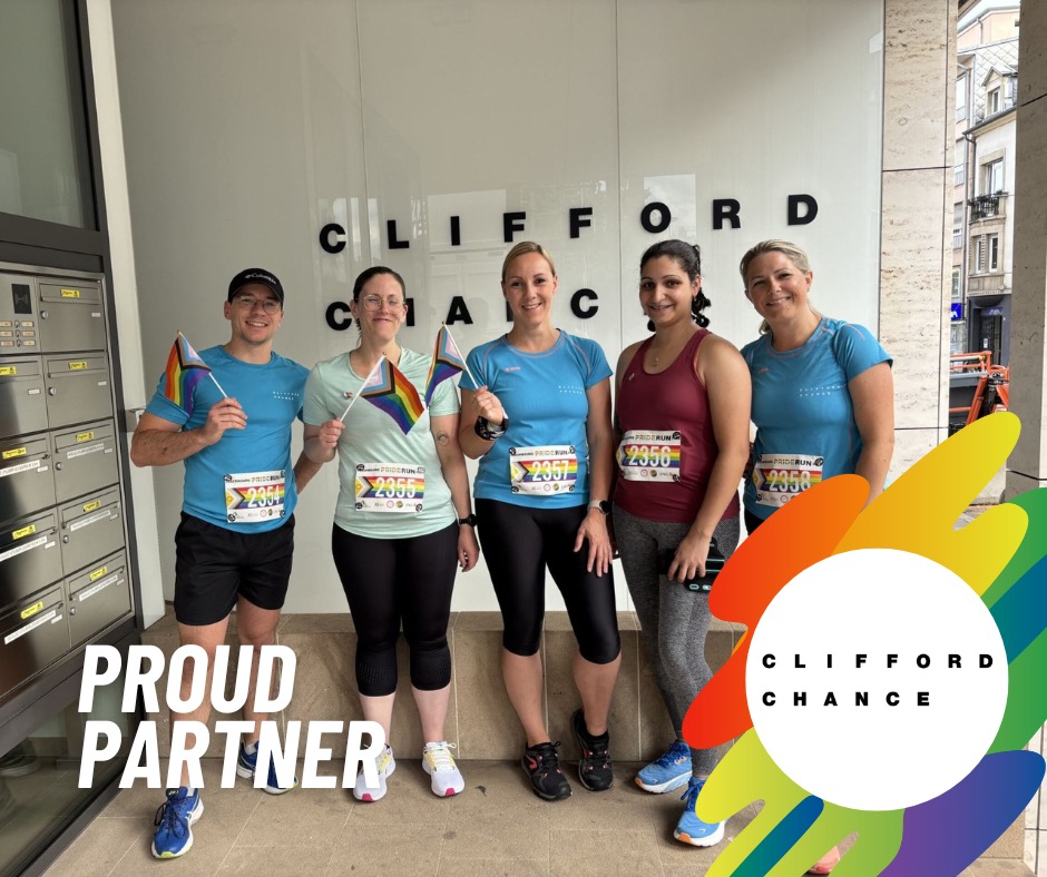 🌈 Wᴇ’ʀᴇ ᴘʀᴏᴜᴅ ᴛᴏ ᴡᴇʟᴄᴏᴍᴇ Cʟɪꜰꜰᴏʀᴅ Cʜᴀɴᴄᴇ ᴀꜱ ᴏᴜʀ ɴᴇᴡ ᴘᴀʀᴛɴᴇʀ — ᴀ ꜰɪʀᴍ ᴛʜᴀᴛ ᴡᴀꜱ ʙᴏʀɴ ɢʟᴏʙᴀʟ ᴀɴᴅ ᴛʜʀɪᴠᴇꜱ ᴏɴ ᴛʜᴇ ᴘᴏᴡᴇʀ ᴏꜰ ɪɴᴄʟᴜꜱɪᴏɴ.
Rooted in their values and embedded in their CC@40 strategy, @cliffordchancecareers unites individuals from every background to build a workplace where everyone has the opportunity to thrive.
As part of their unwavering commitment to equality, they’re sponsoring the Luxembourg Pride Run and curating their global Arcus Pride Art exhibition — now in its 19th year. This initiative celebrates the vibrant voices of LGBT+ artists, using art as a bridge to empathy, unity, and understanding. This year’s theme, Voices of Pride, honors those who’ve paved the way for progress — and continues the journey forward through creativity and community.
Here's to shared values, visible impact, and partnerships that make a difference 🏳️🌈