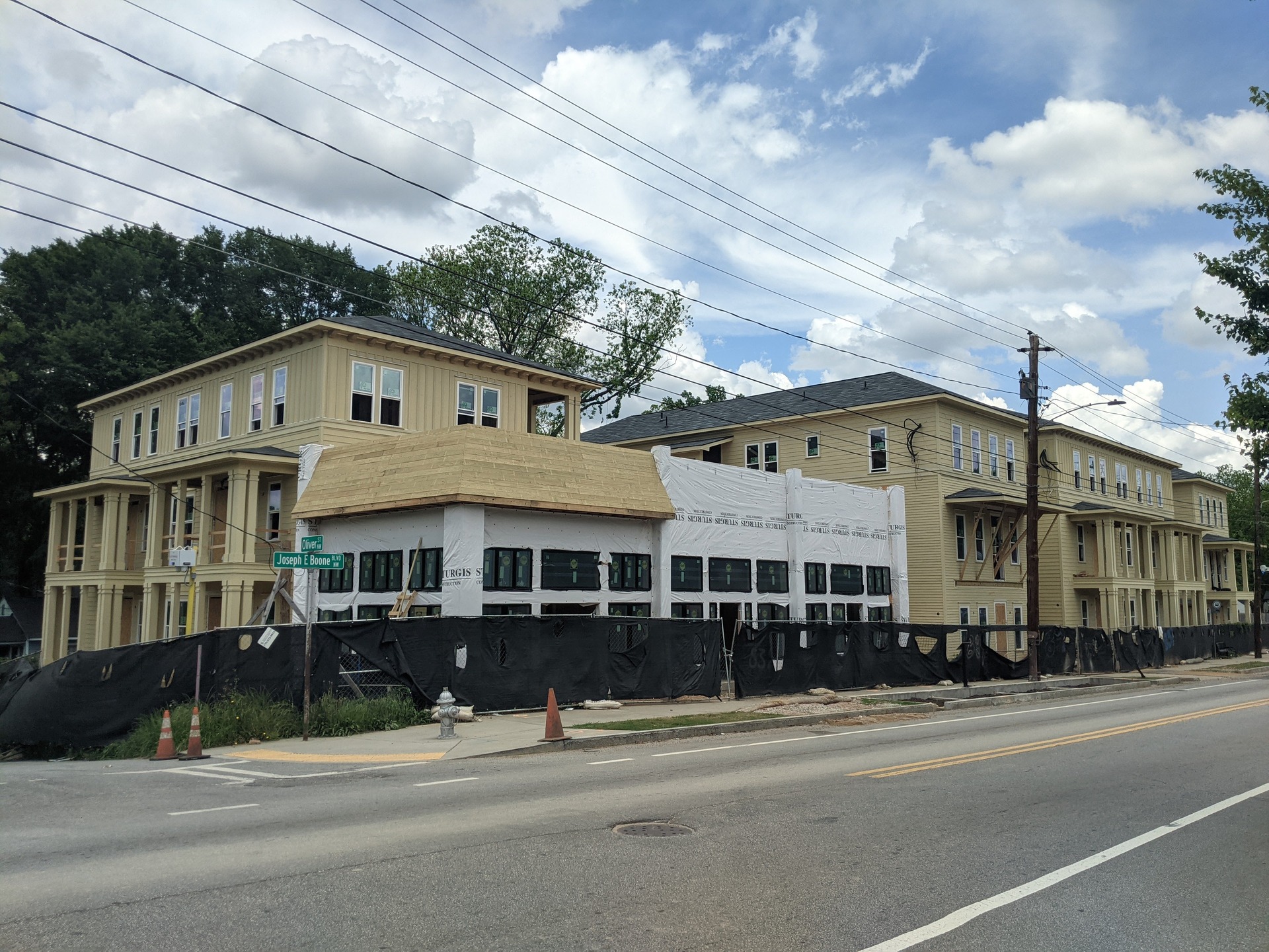 Throwback Thursday to a recent site visit to our project on the West Side in partnership with @westsidefuturefund.
➡ Swipe for a preview of what it will look like when finished!