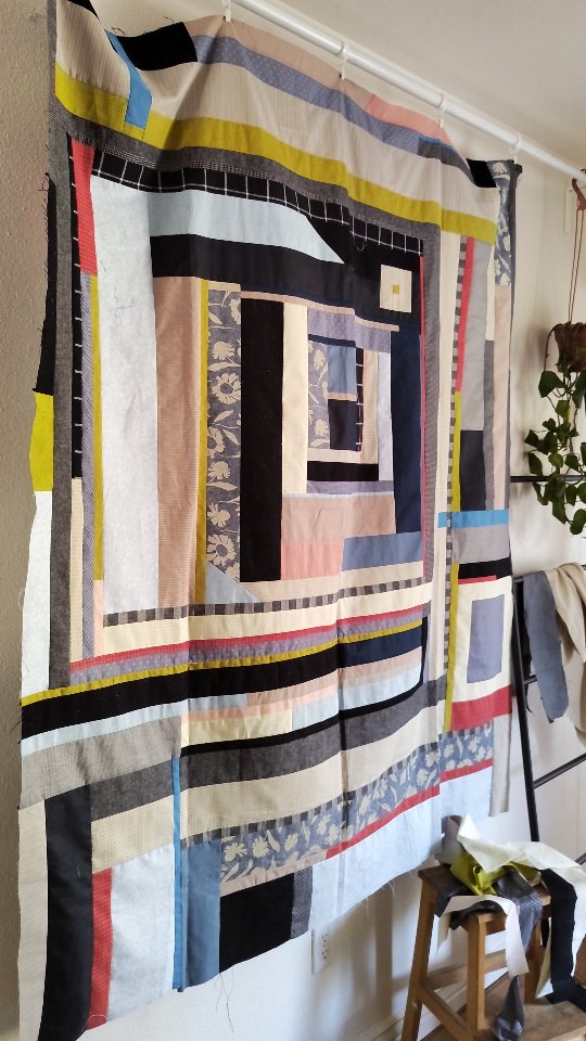 most recent finish
#quilt #minimalinterior #wabisabi #vintagestyle #handmade #quilt #textileart