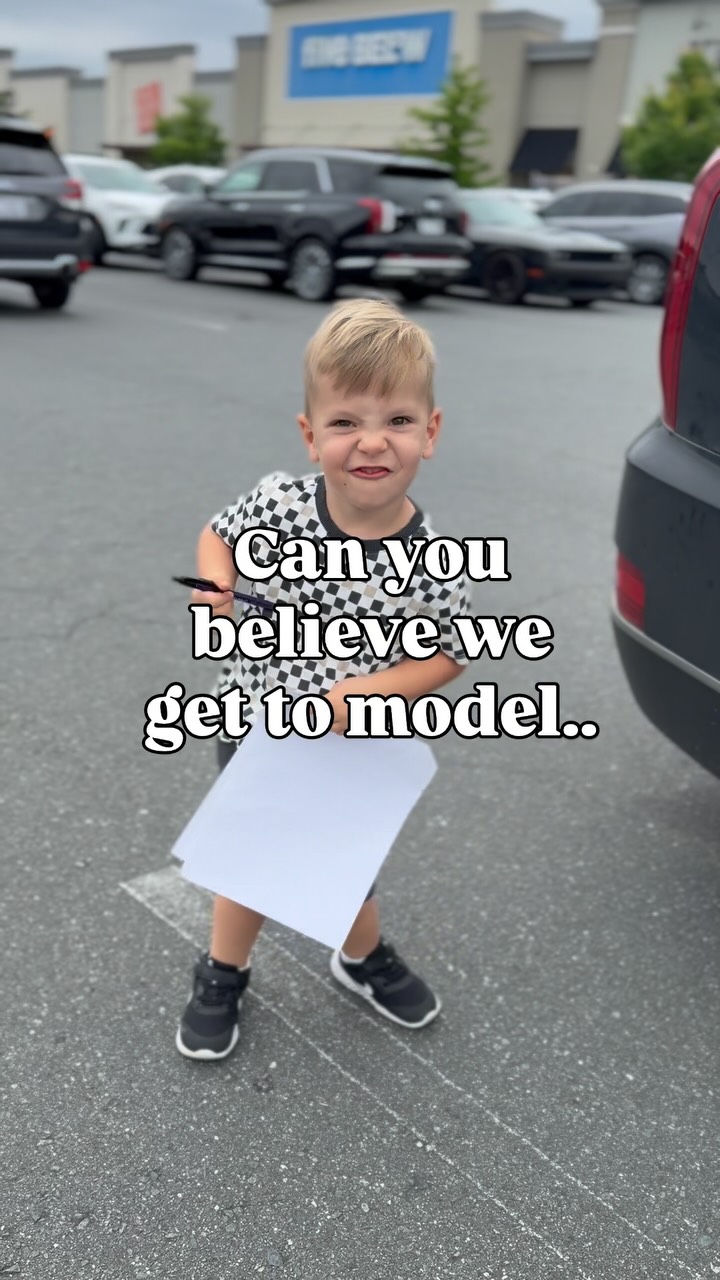 I’m after Jesus in the every day life 🫶
My prayer is that my kids see, feel and experience Jesus because of what happens in our every day life.
That they know love, joy, peace, patience, kindness, goodness, faithfulness, gentleness, and self-control as a rhythm and then choose to model His goodness all of their days.
I don’t want to be busy.
I don’t want to be distracted.
I don’t want to miss this gift.
Praying over YOU today, that your heart would be encouraged to keep your eyes straight ahead. Focused on what matters. Focused on what breeds purpose.
🫶 Jesus in every day life.
