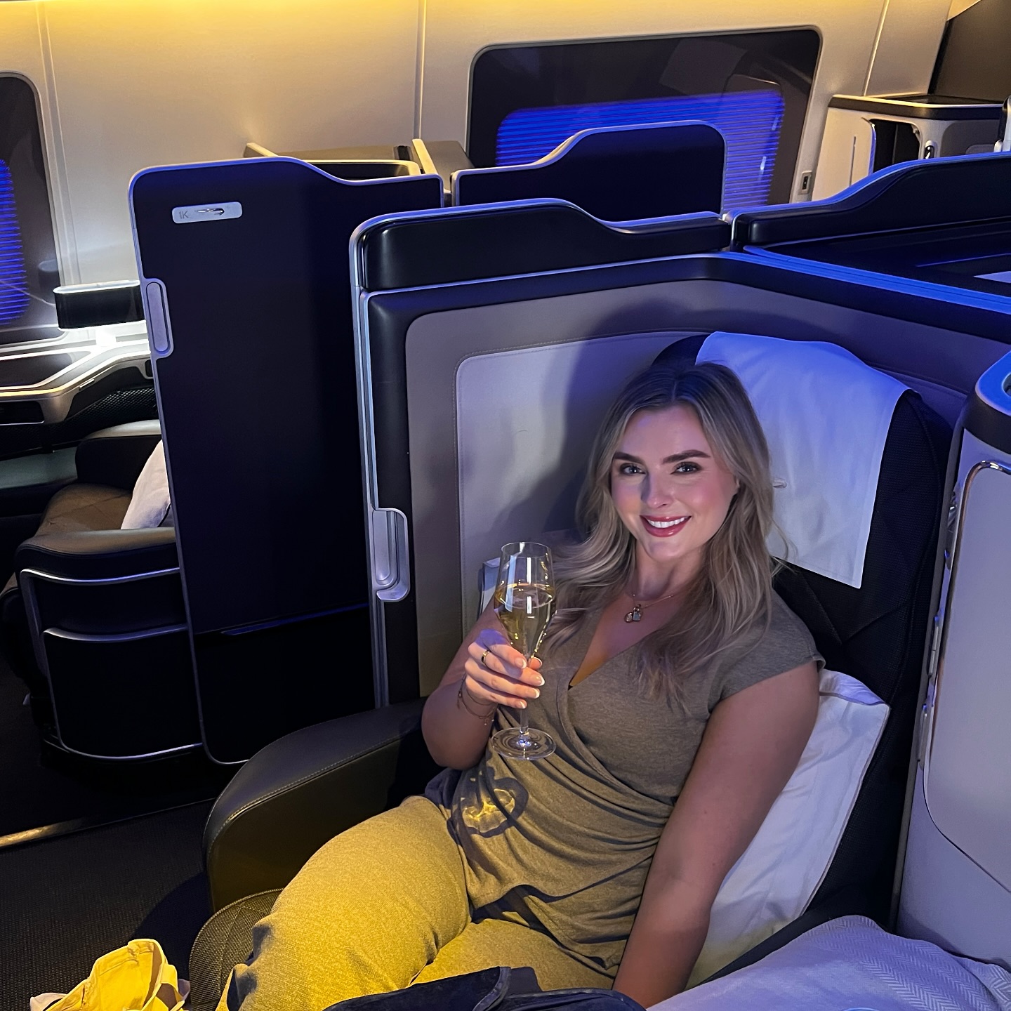 One chapter closes another one opens 🥹
Thank you to all my beautiful clients, this wouldn’t have happened without you all - you’ve not just been my clients but you’ve all become my friends too. Whether you’ve been with me for the last month or 10 years, I’ve had endless love and support.
I’m going to miss you all so much 🥺❤️